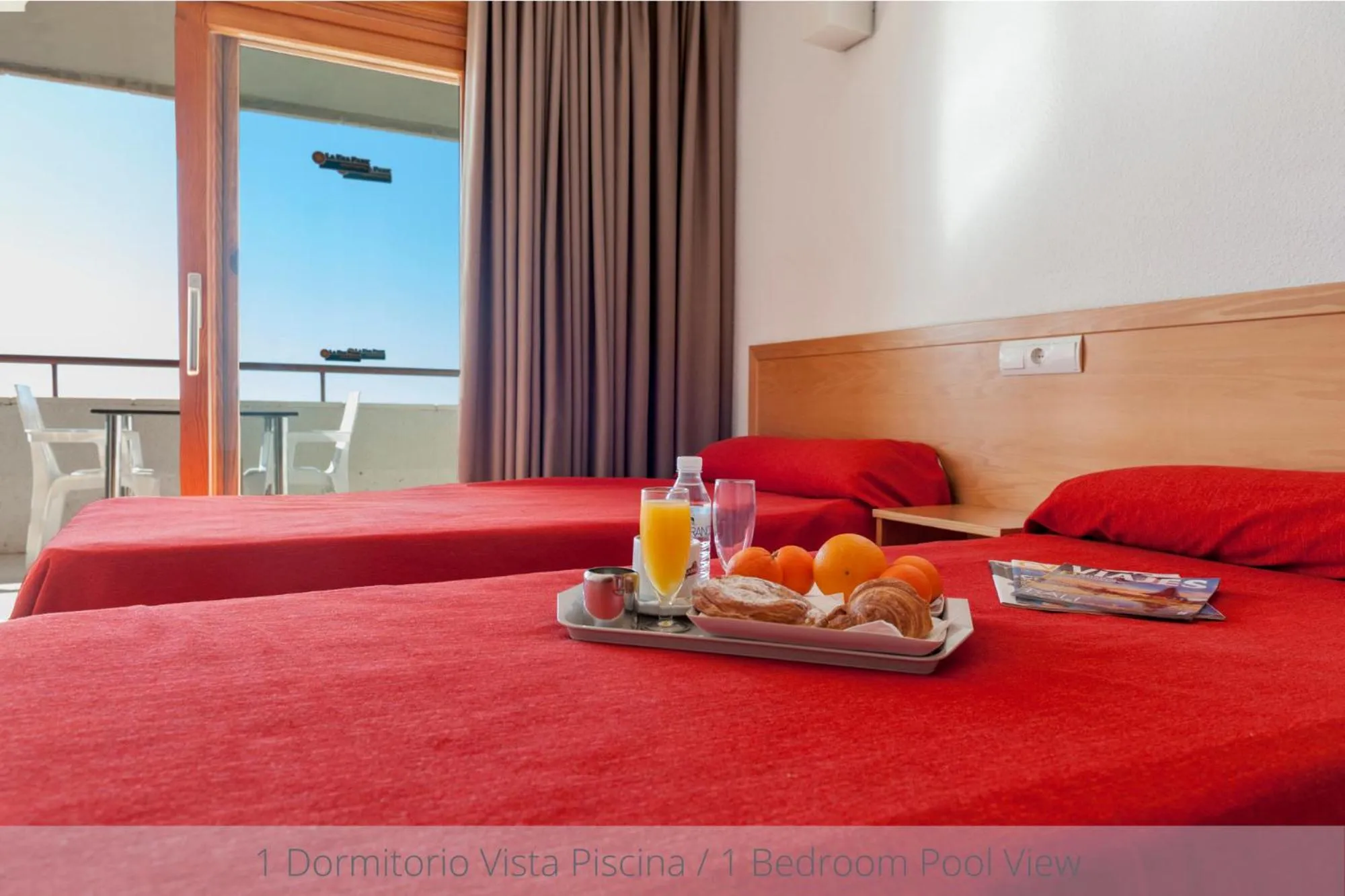 Bed in Apartamentos La Era Park