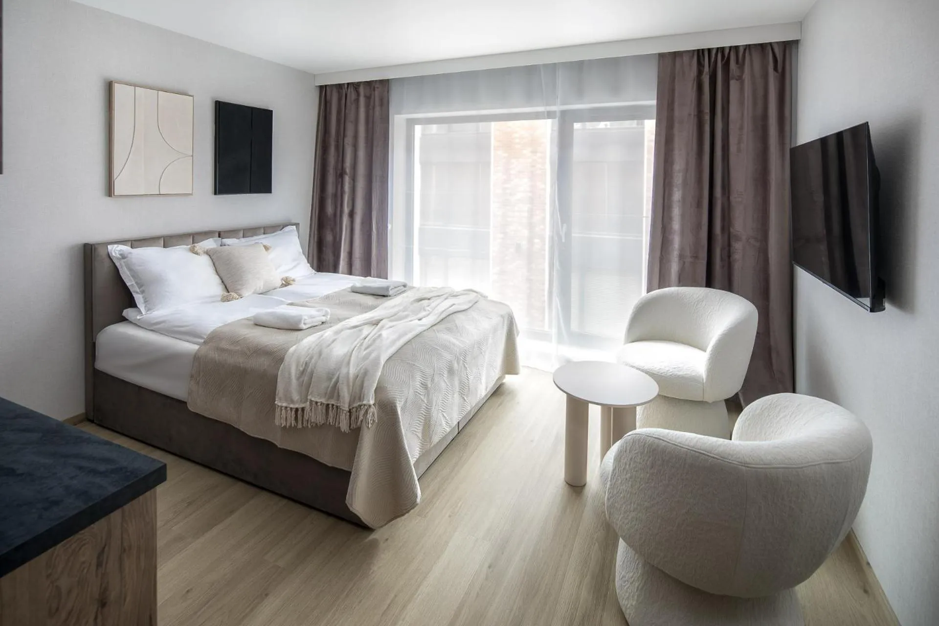 Bed in Iron Street by A11 Sauna