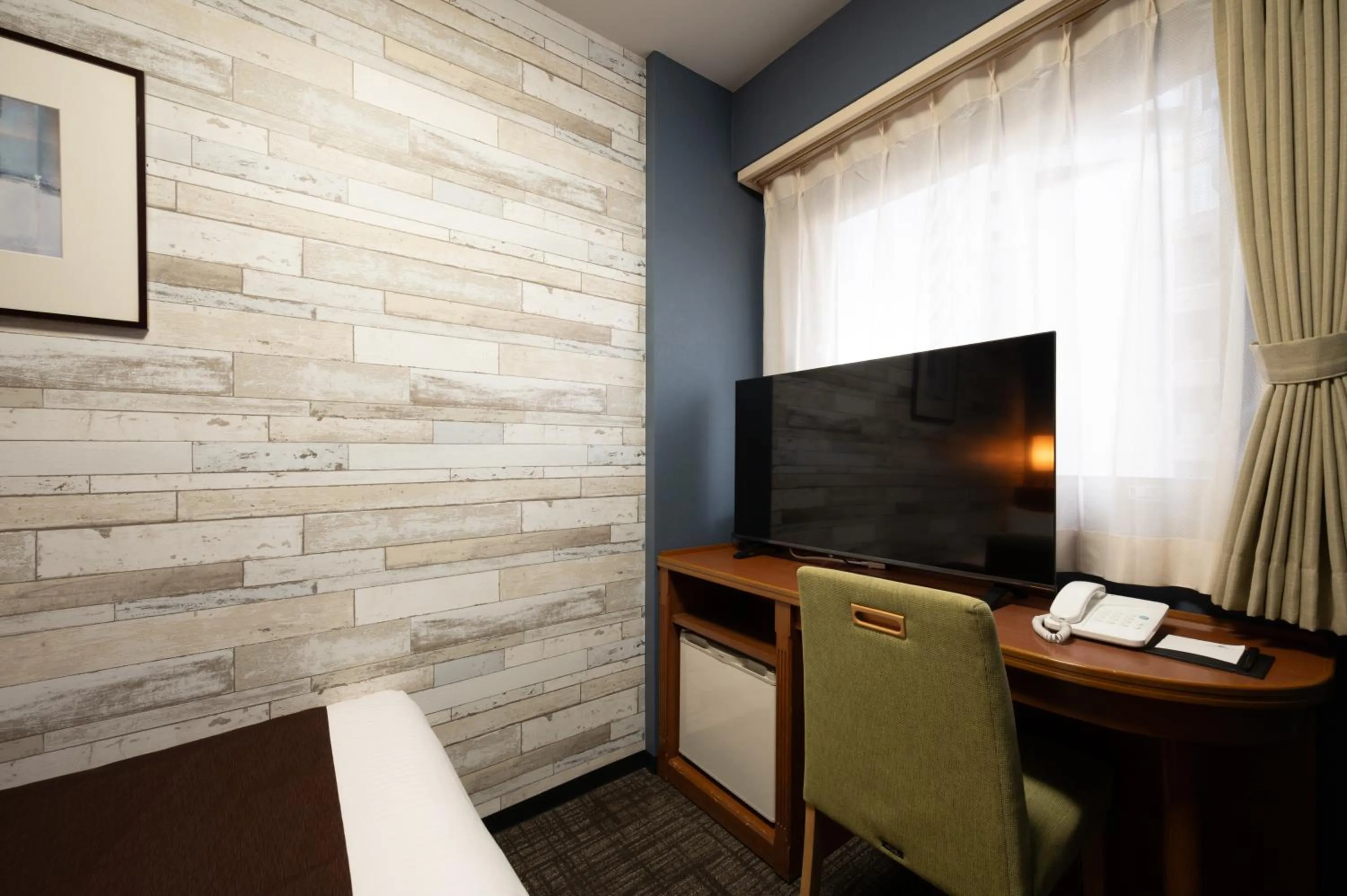 TV and multimedia in HOTEL THE7 Kumamoto