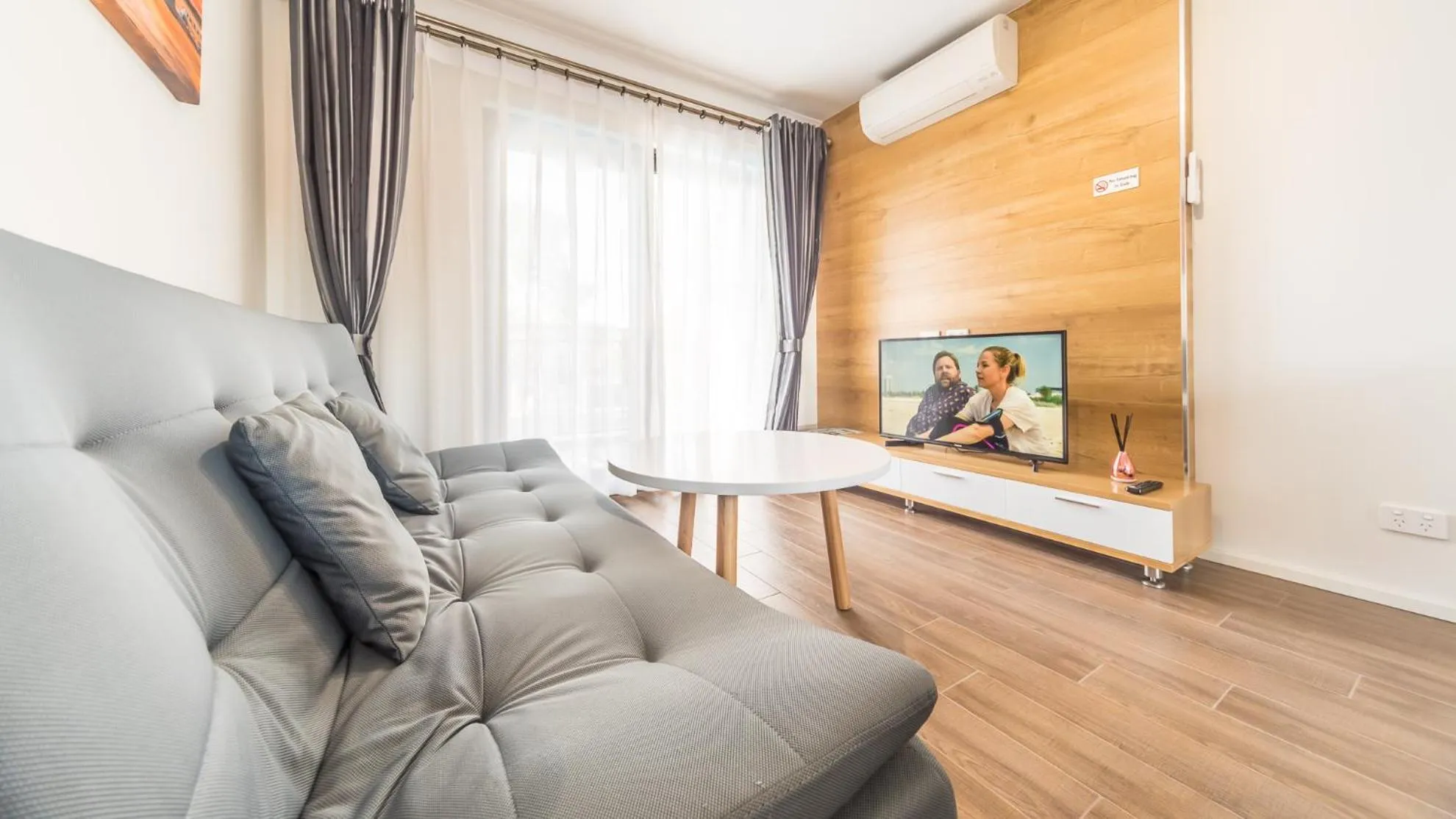 Living room in Batavia Apartments