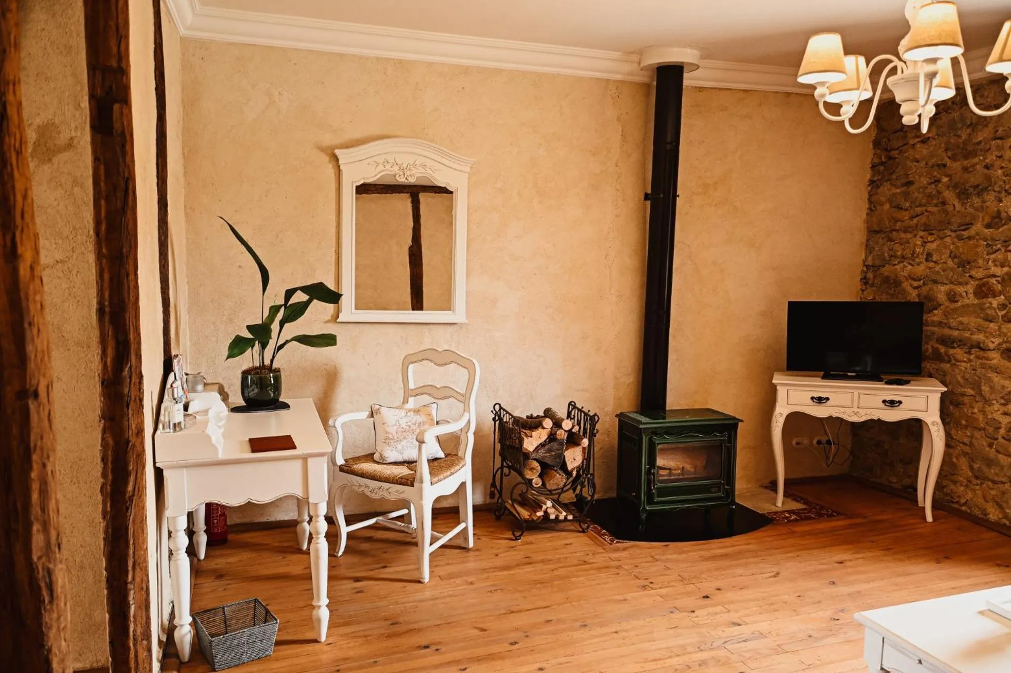 flat iron in Demeure de la Carmine, sejour bien-etre d'exception, piscine, hammam, champagne