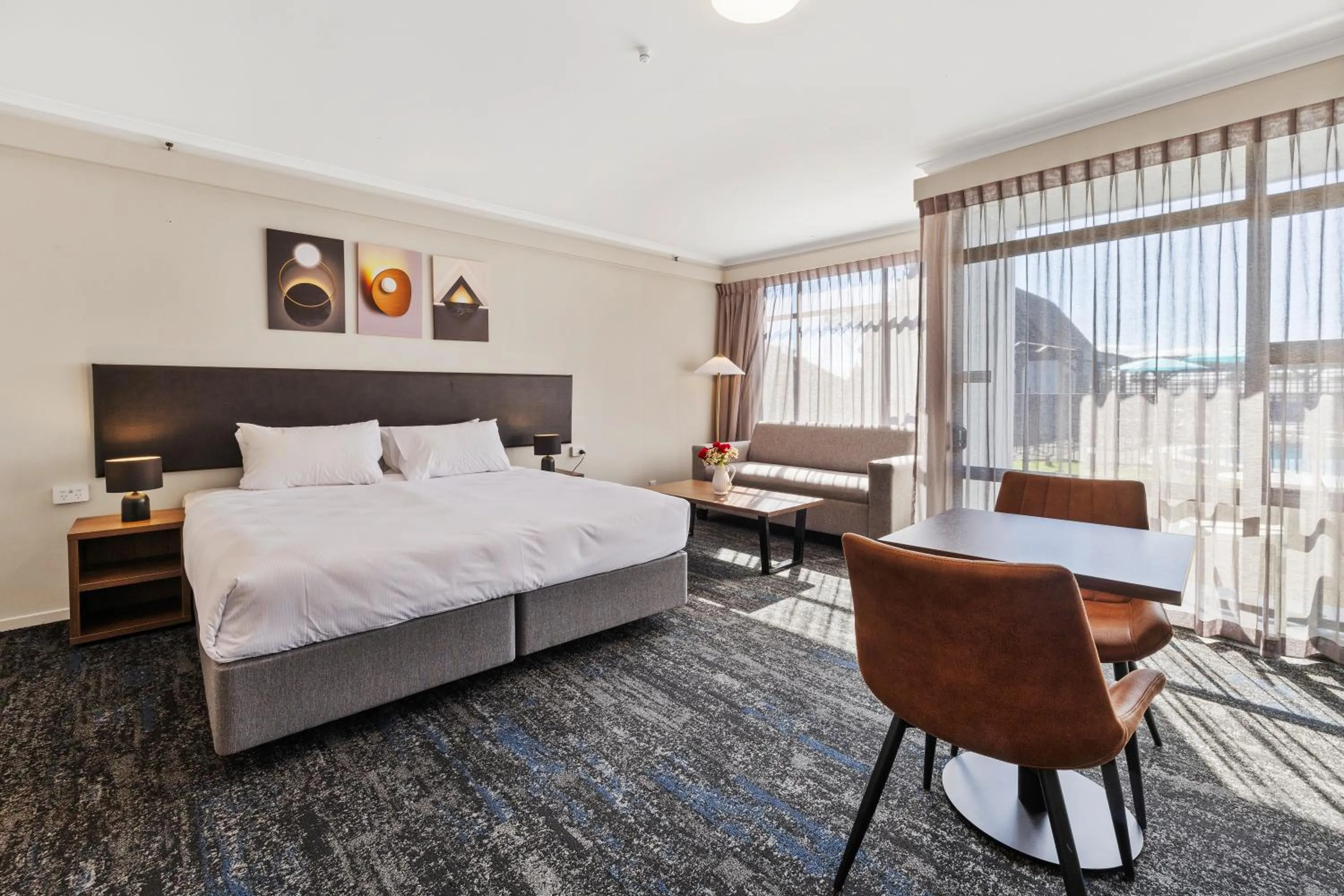 Bedroom, Bed in Imperial Hotel Rotorua