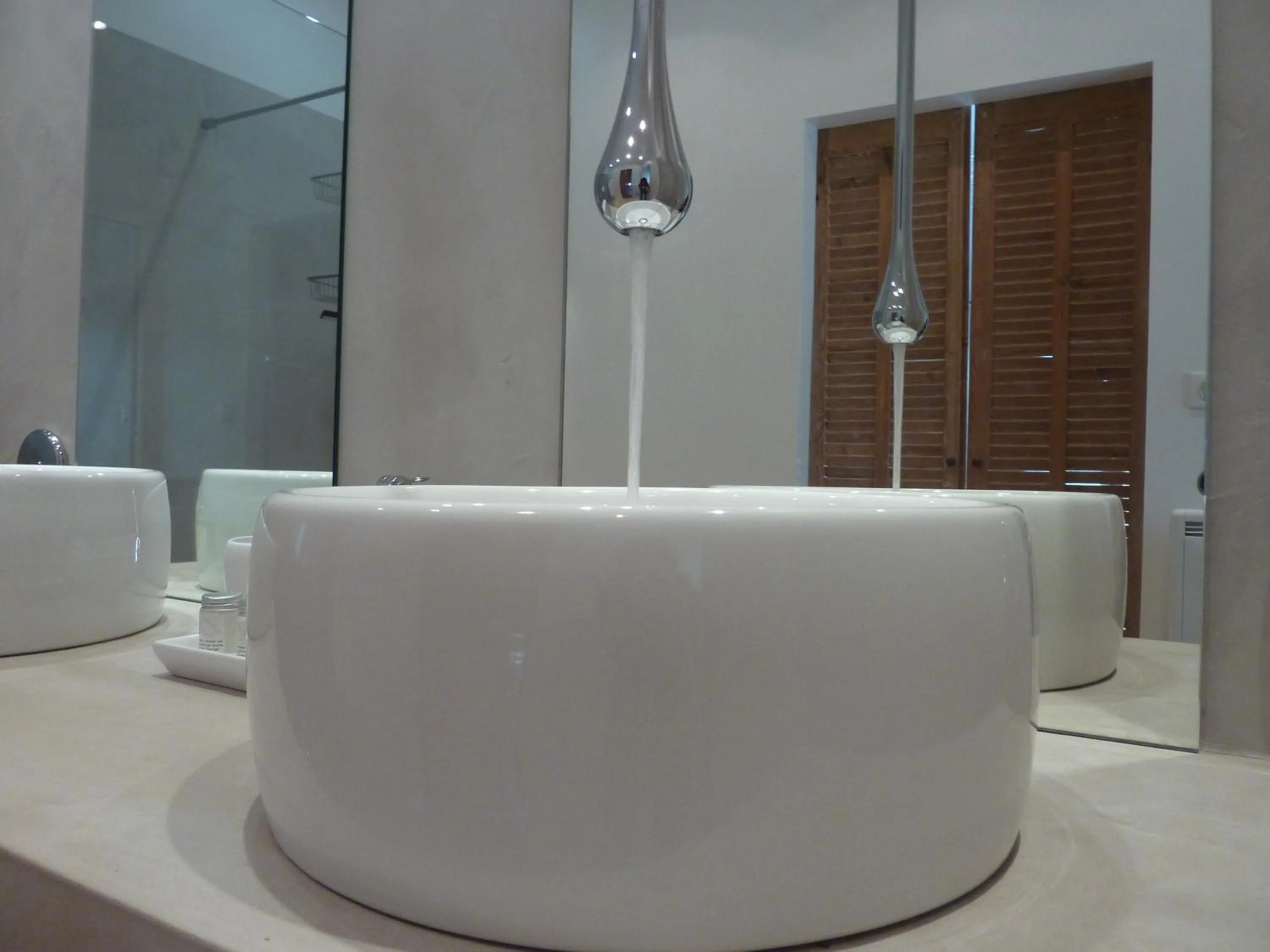 Bathroom in Les Mazets du Luberon