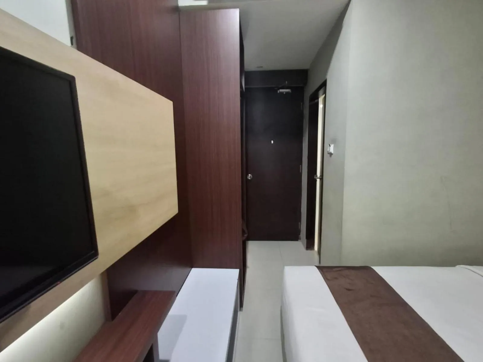 Bed in Grage Hotel Malang by TOS