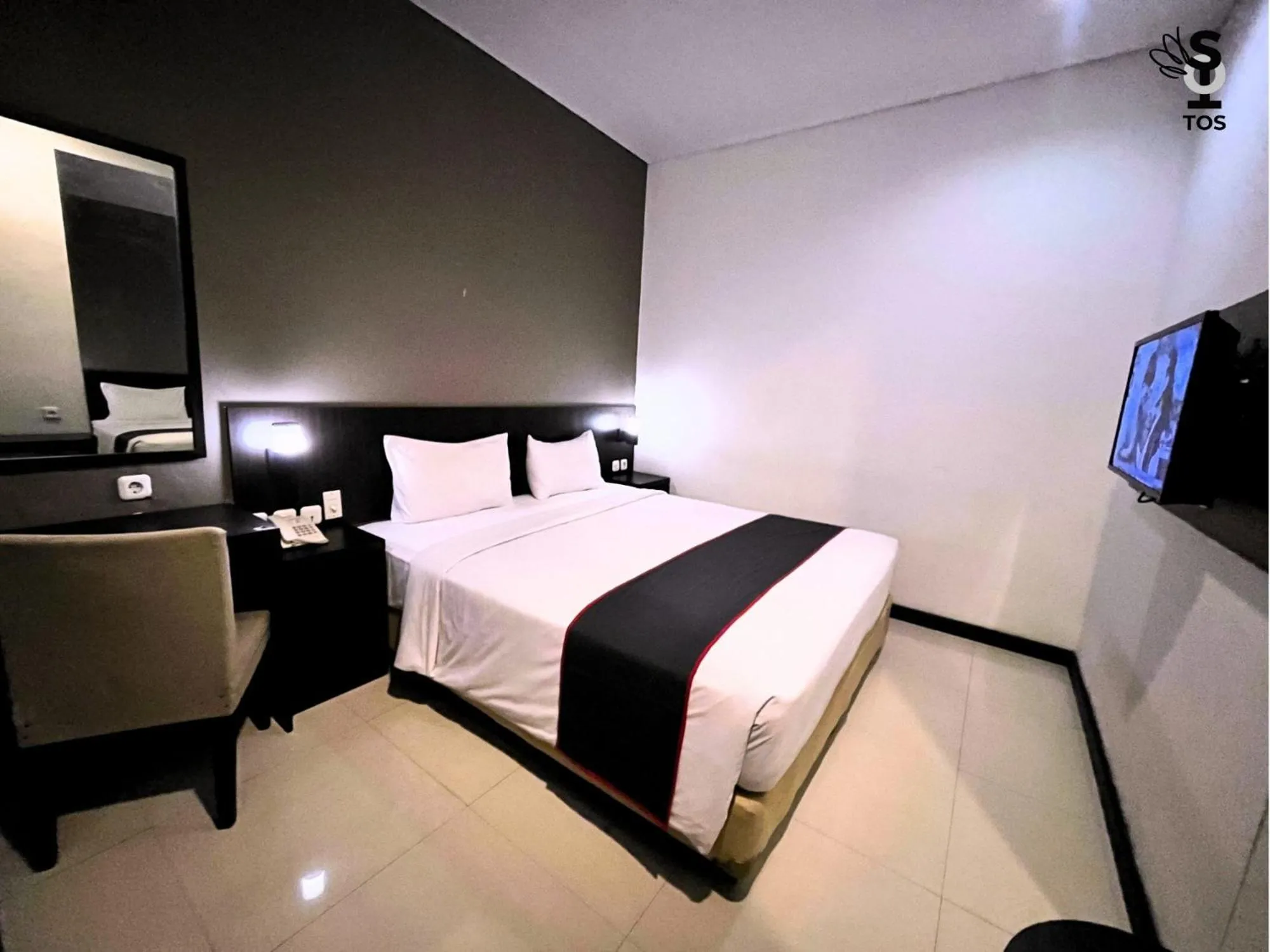Bed in Grage Hotel Malang by TOS
