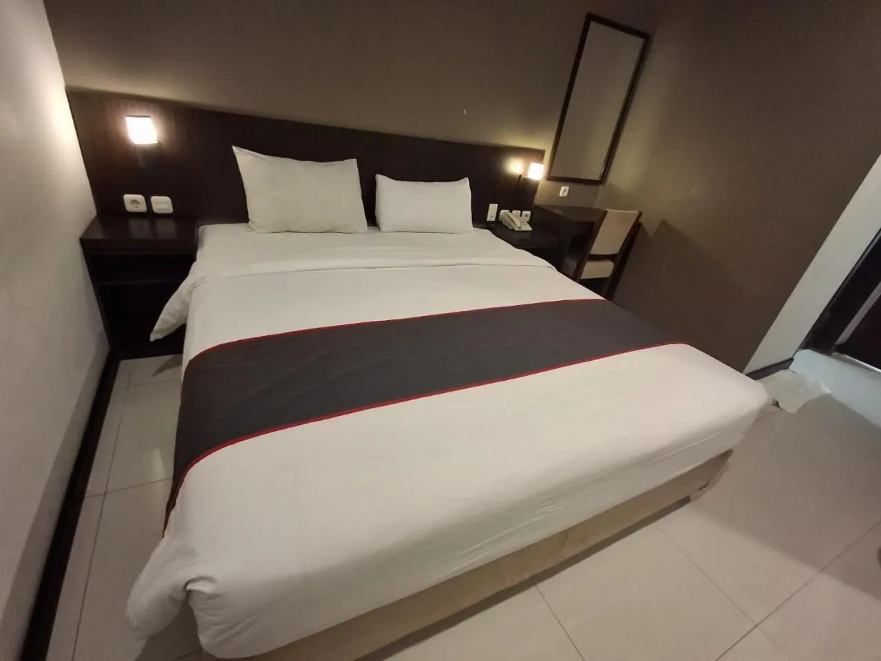 Bed in Grage Hotel Malang by TOS