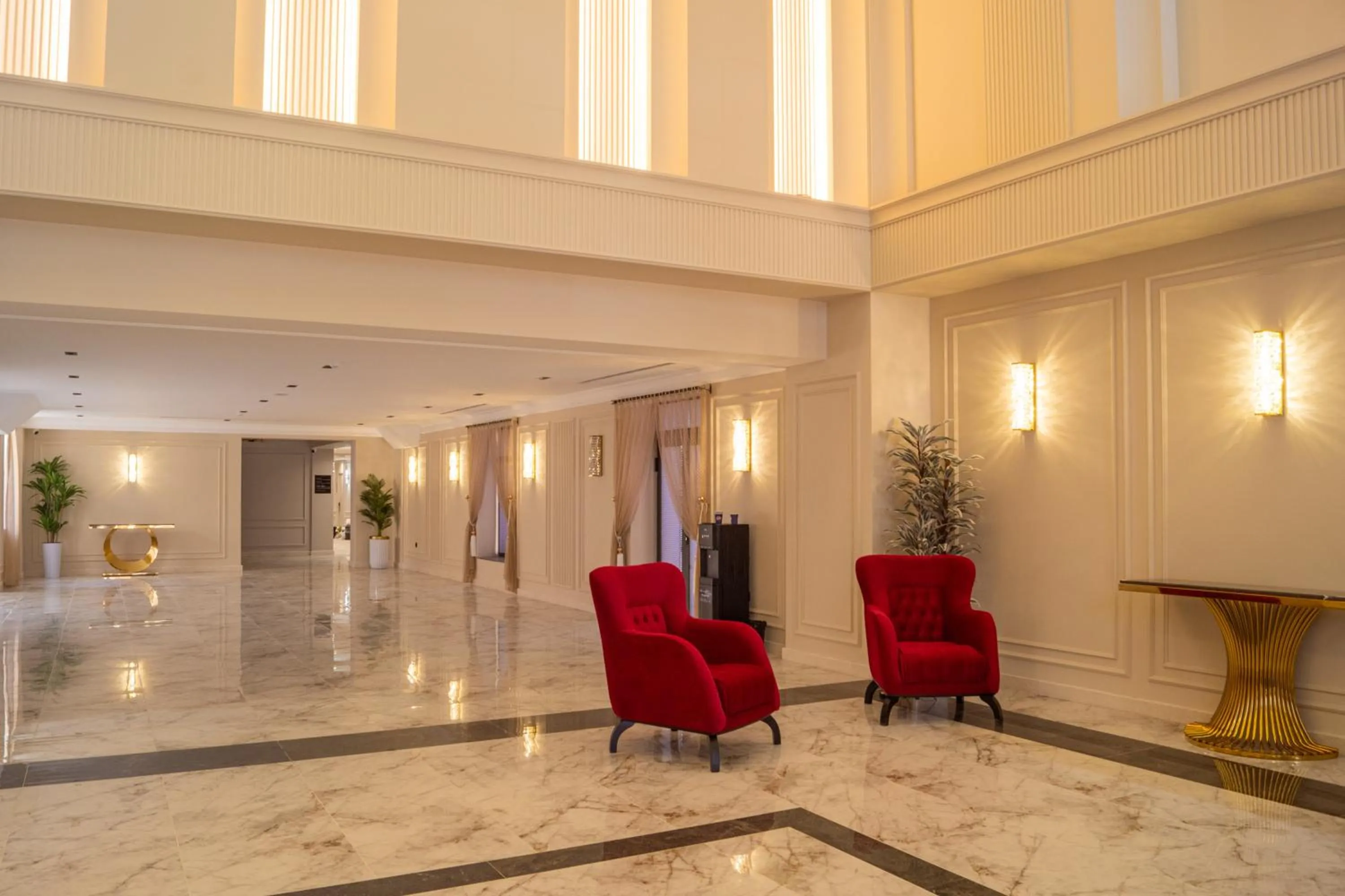 Property building in Meridian Plaza by Reikartz