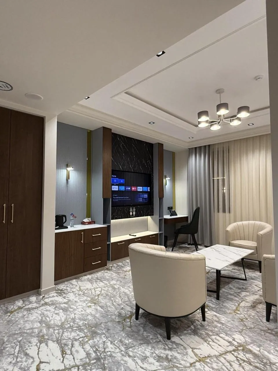 Meridian Plaza by Reikartz