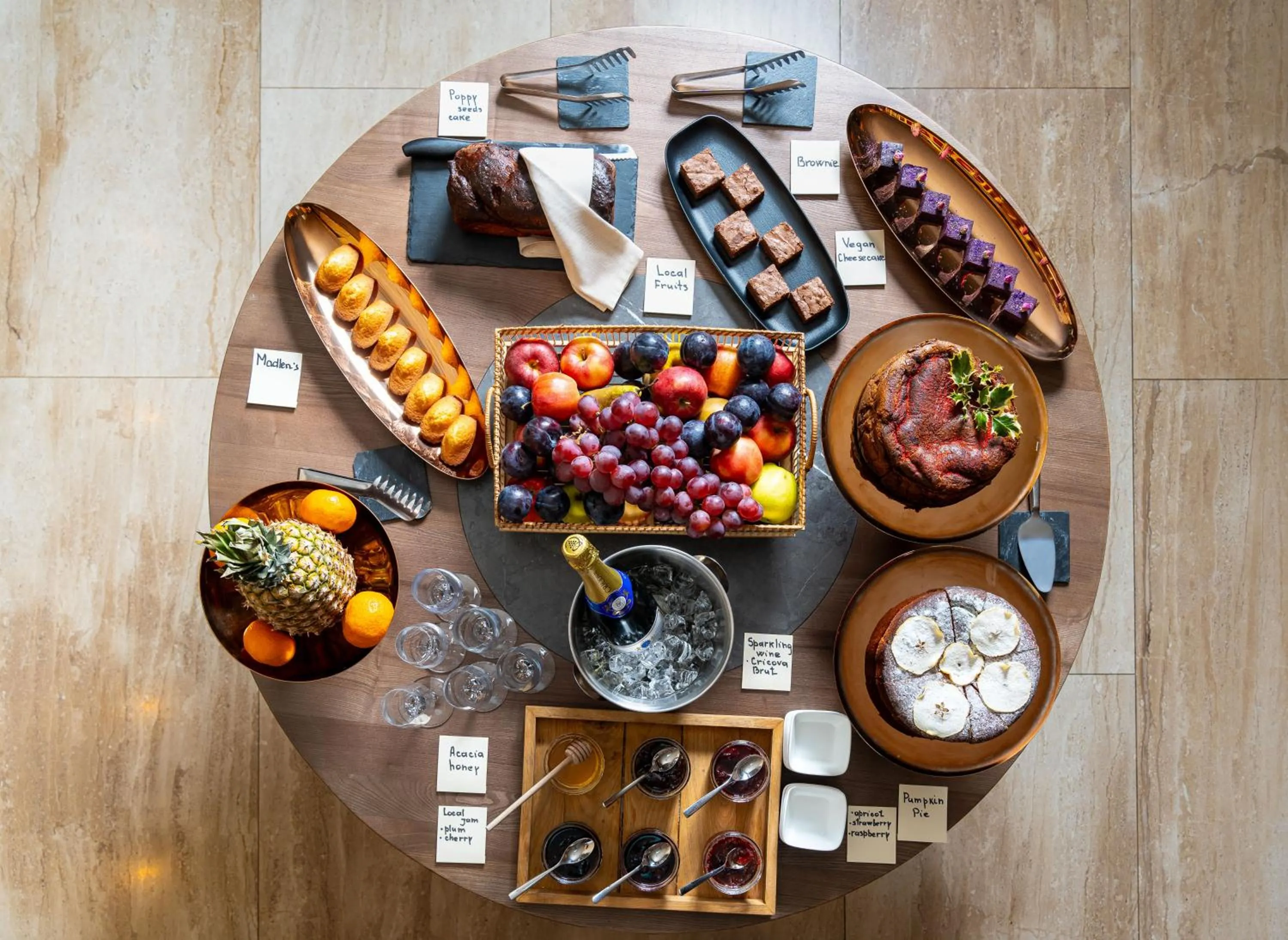 Restaurant/places to eat in BERDS Hotel Chisinau - MGallery Collection