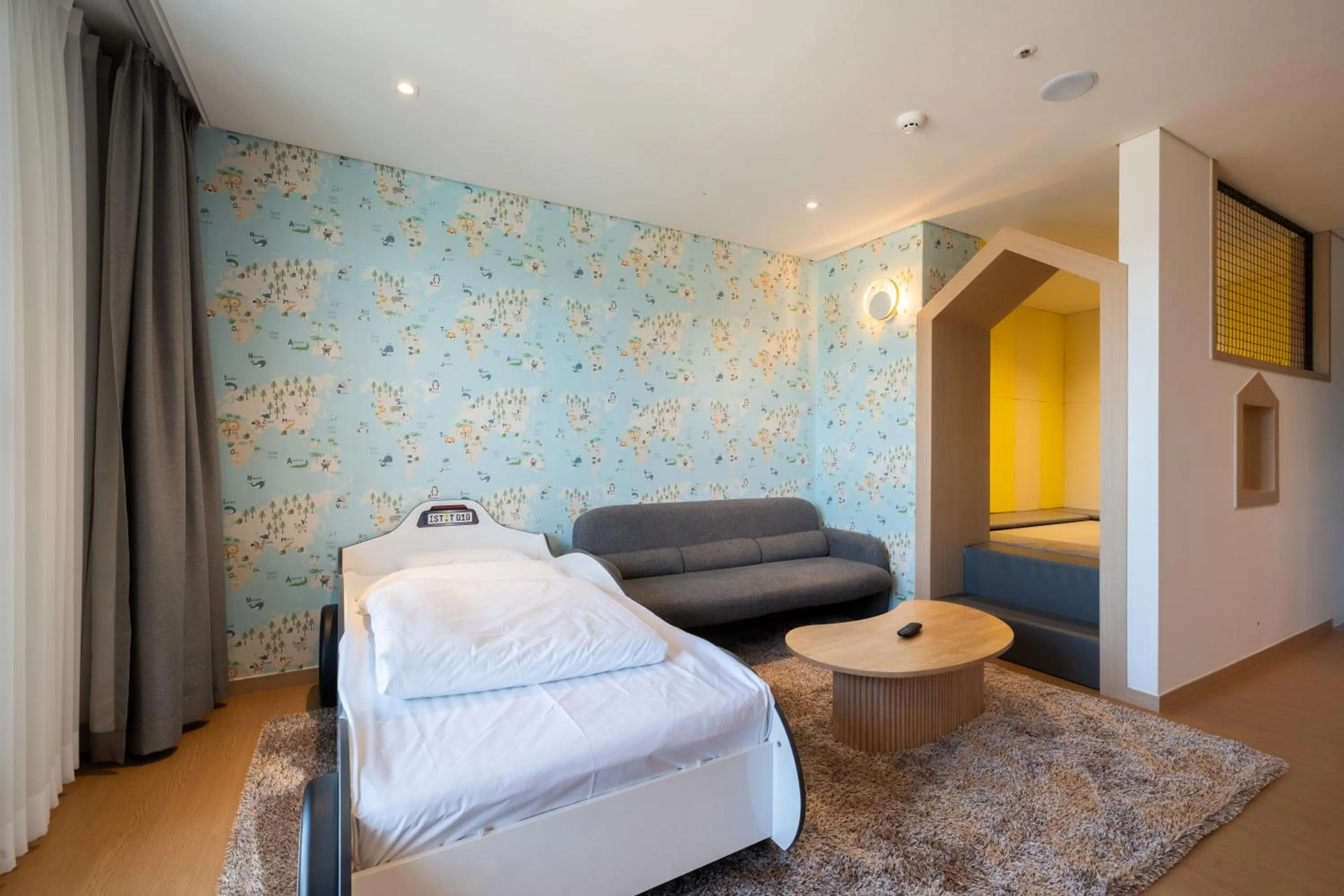 Bed in Chestertons Gyeongju