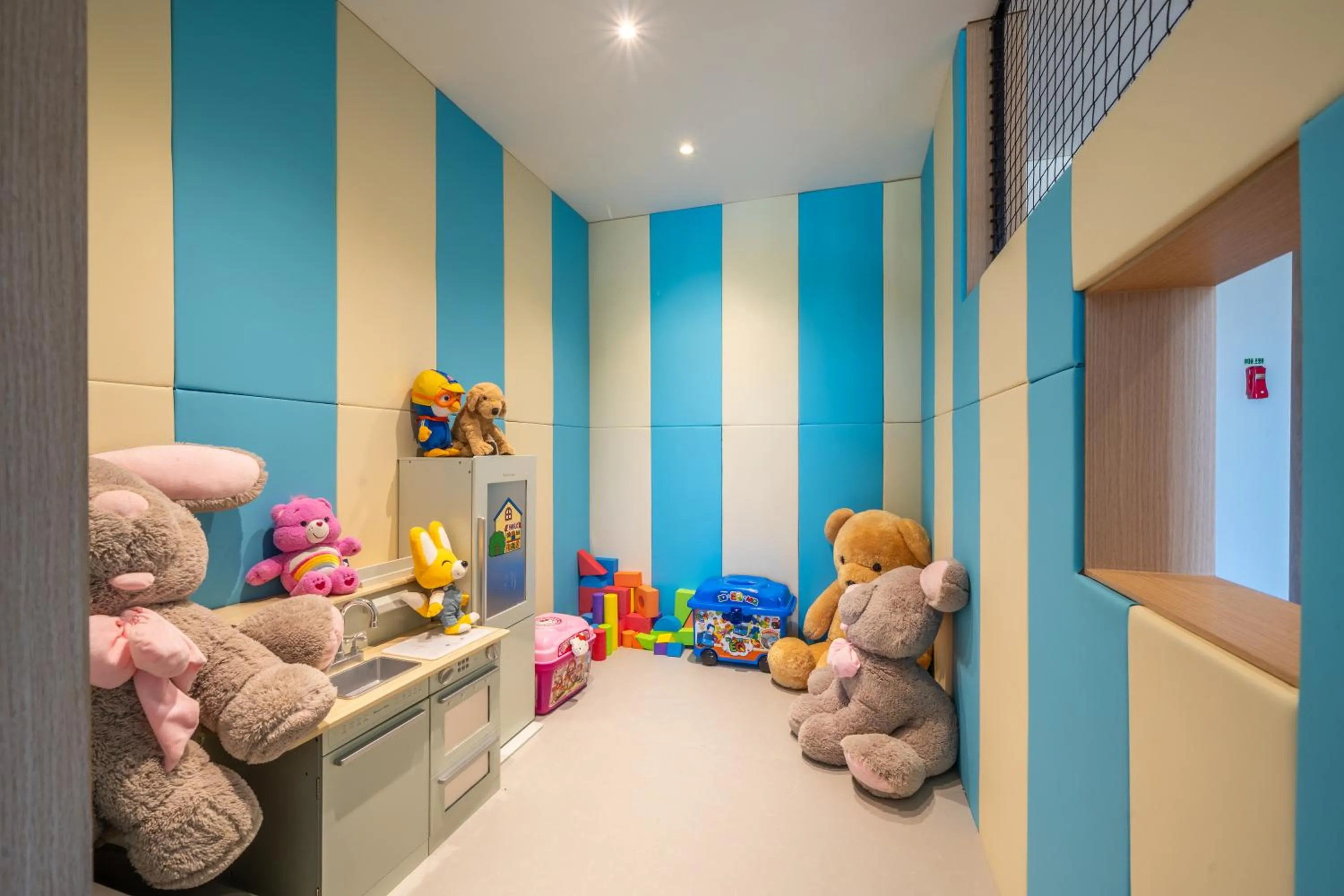 Decorative detail in Chestertons Gyeongju