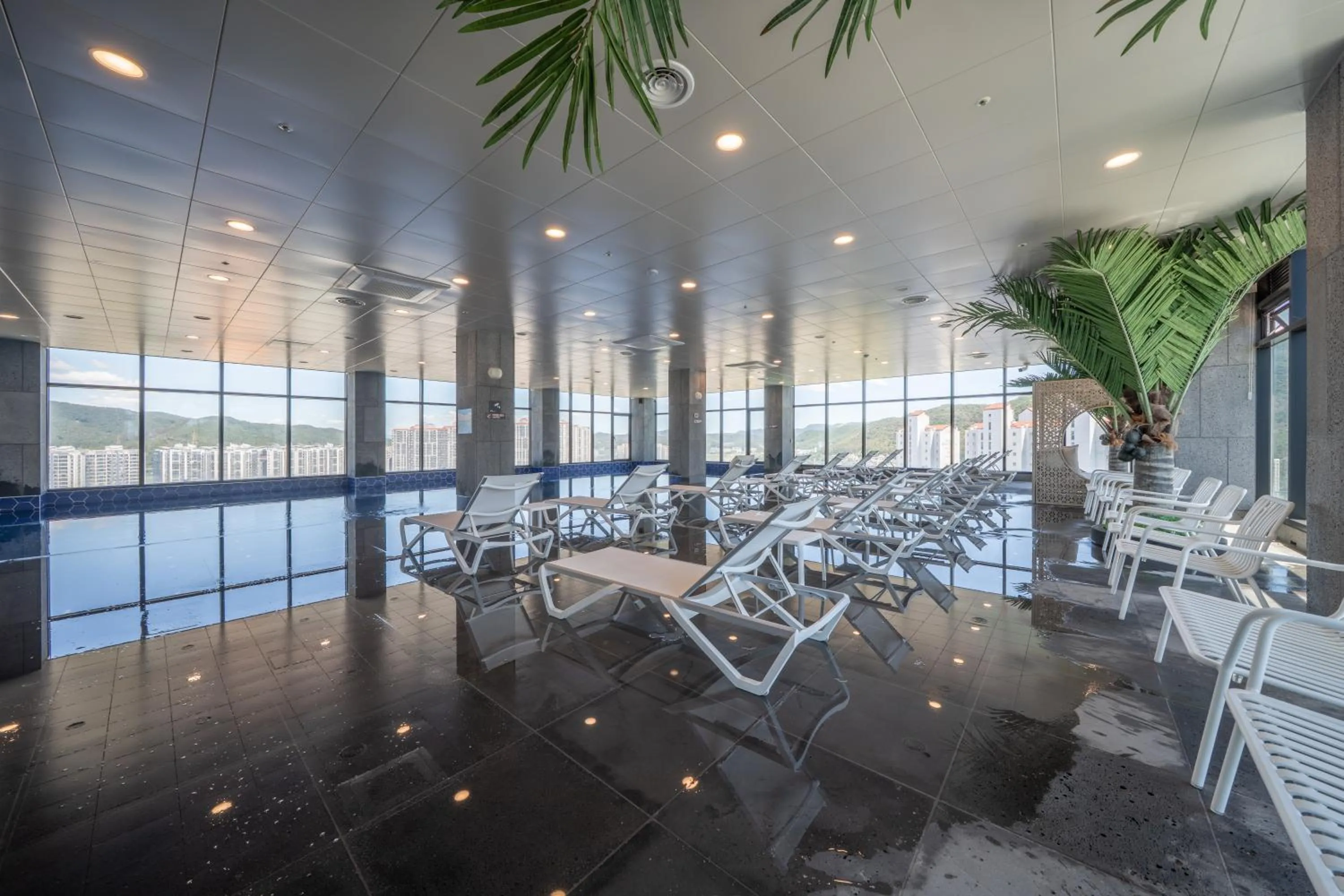 Swimming pool in Chestertons Gyeongju