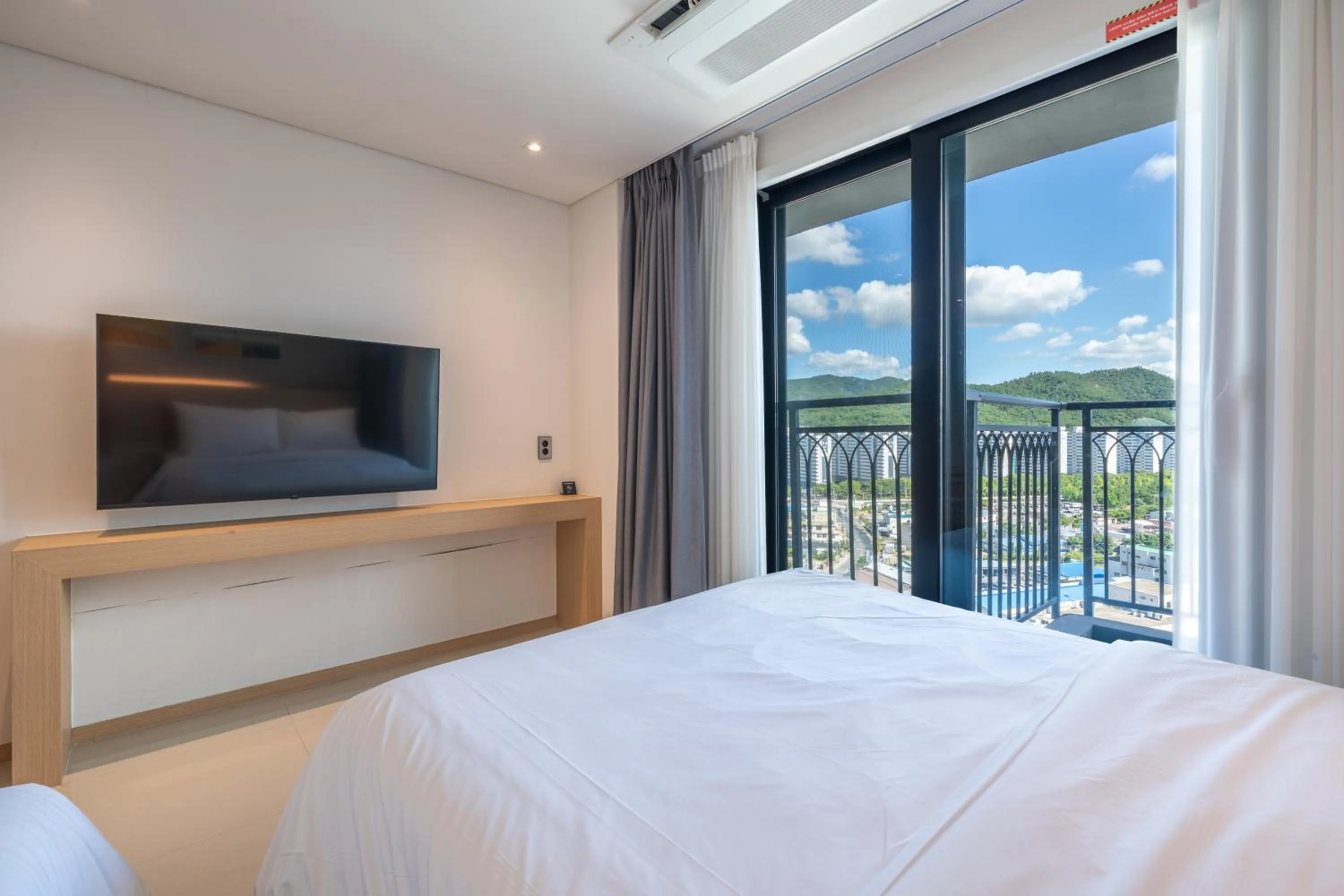 Bed in Chestertons Gyeongju