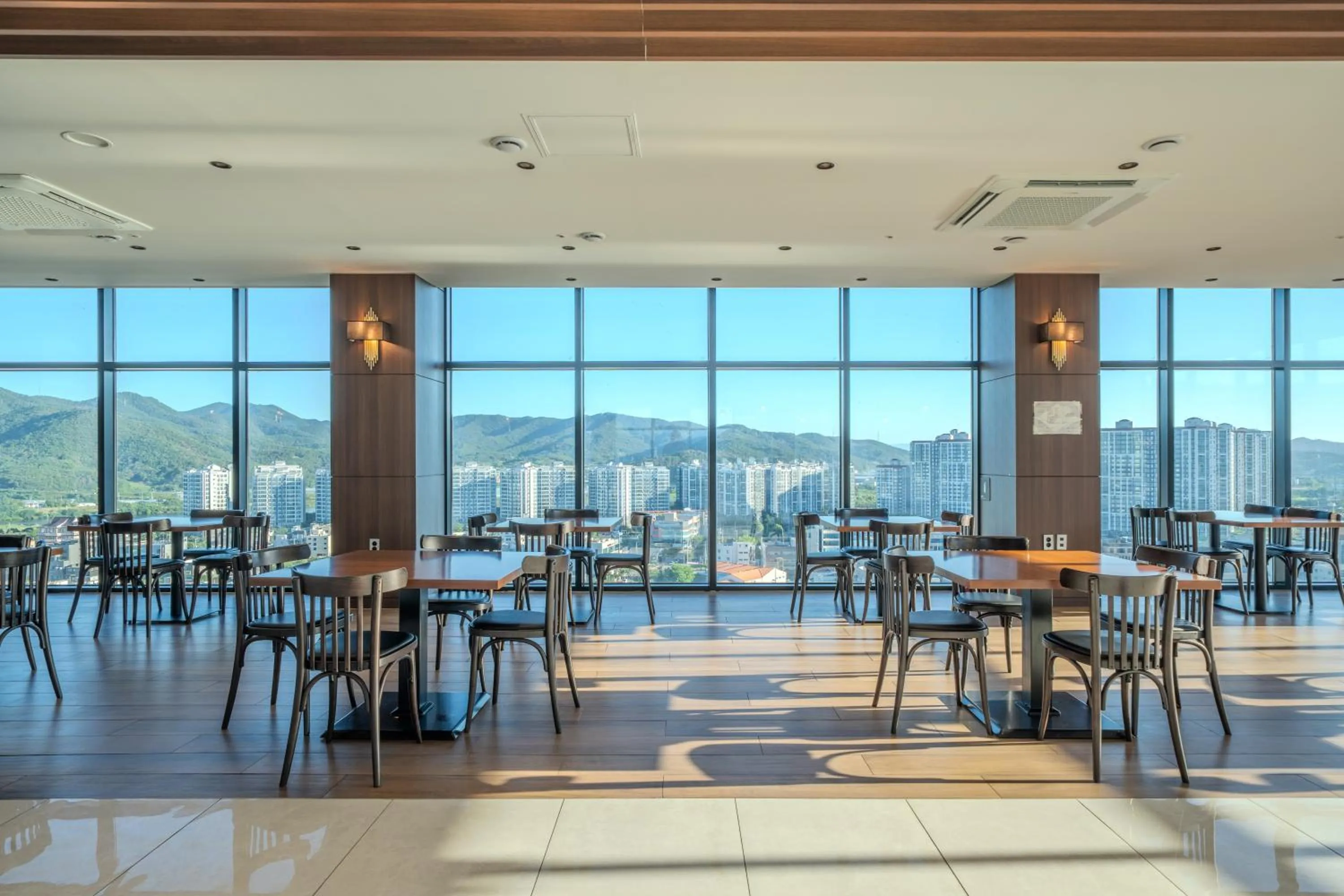 Restaurant/places to eat in Chestertons Gyeongju