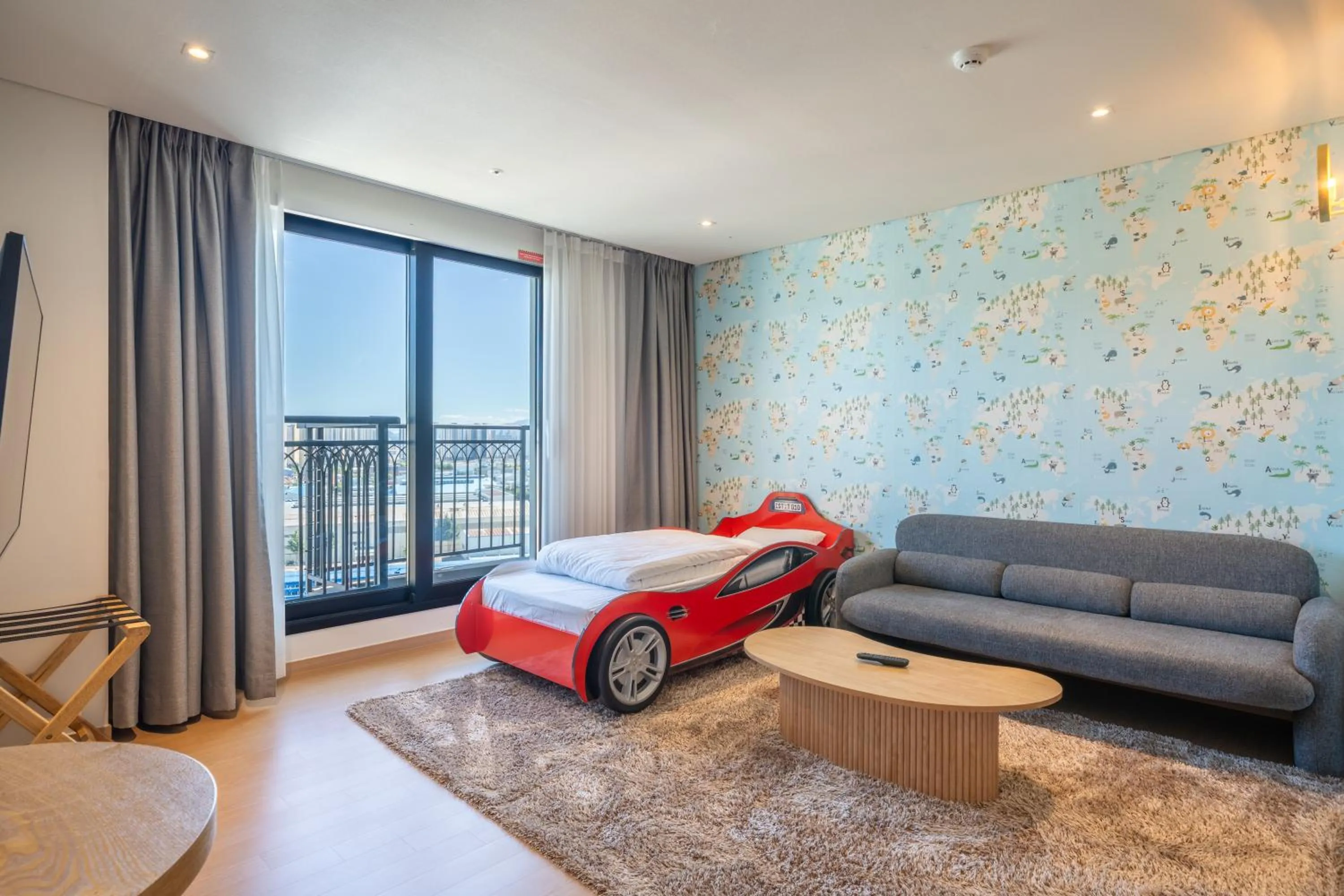 Decorative detail in Chestertons Gyeongju