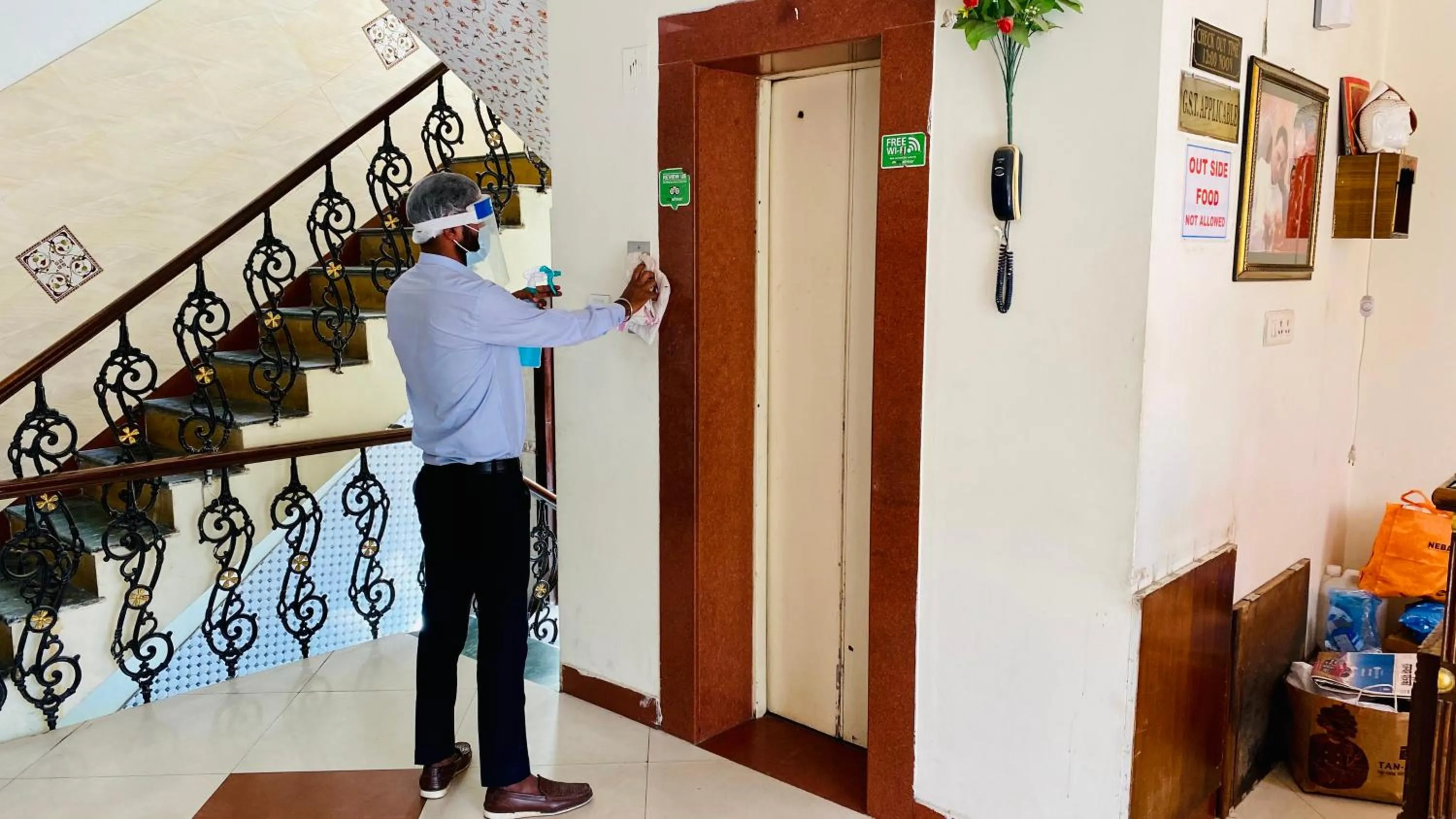 Lobby or reception in Hotel Classic Inn Near Jaipur Railway Station