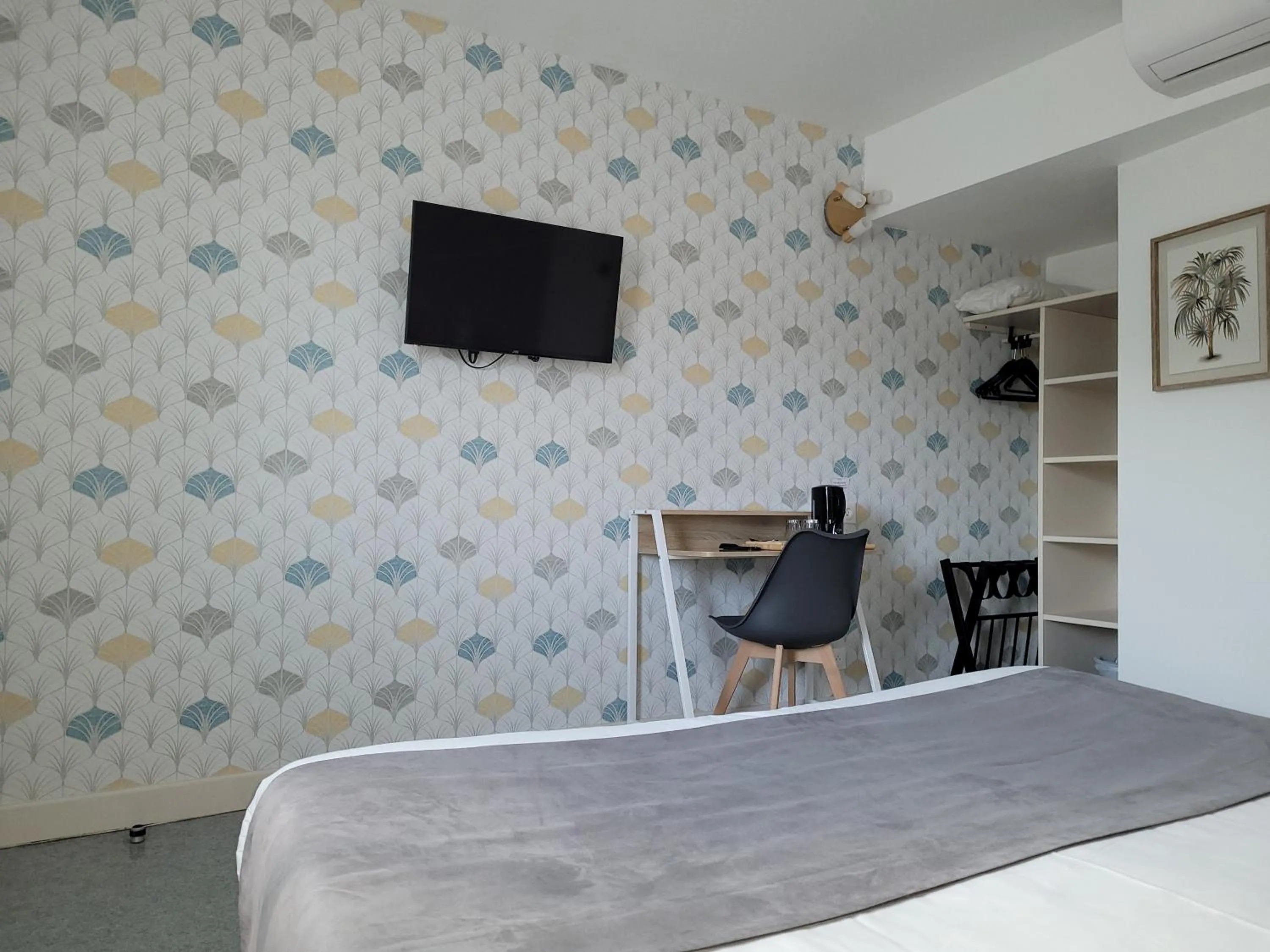 Bed in Hotel Le Vanséen