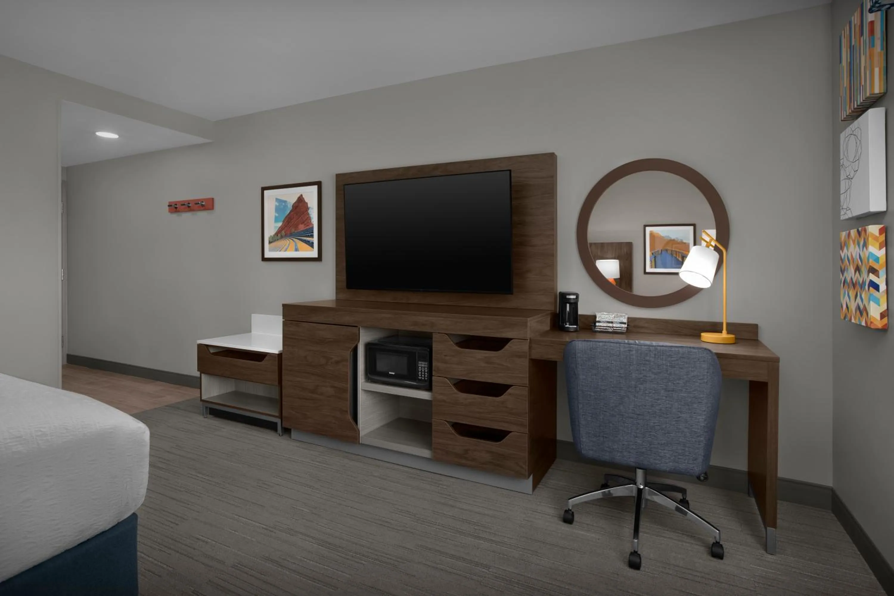 Bedroom, Bed in Hampton Inn & Suites By Hilton Wheat Ridge Denver West