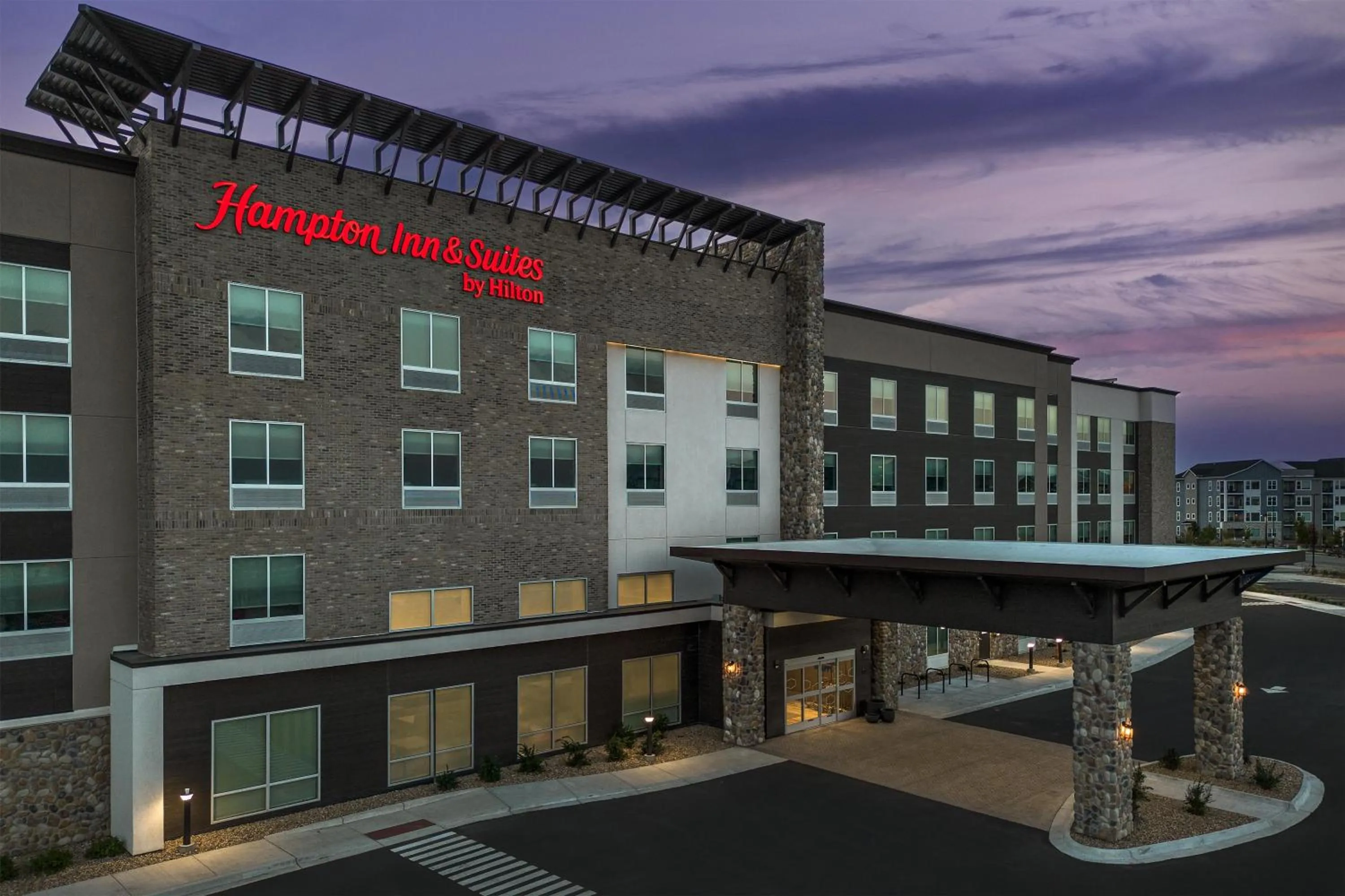Property building in Hampton Inn & Suites By Hilton Wheat Ridge Denver West