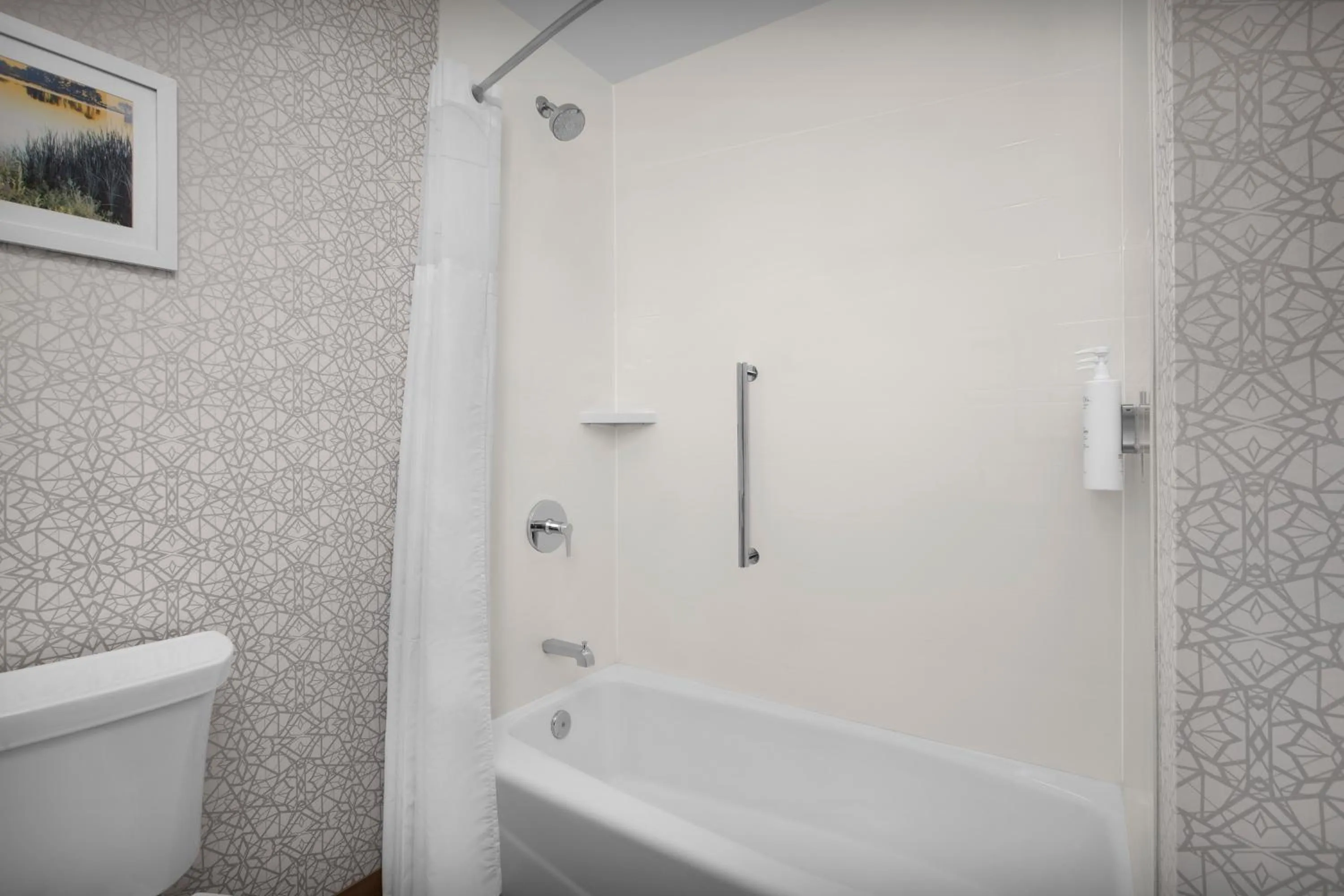 Bath in Hampton Inn & Suites By Hilton Wheat Ridge Denver West