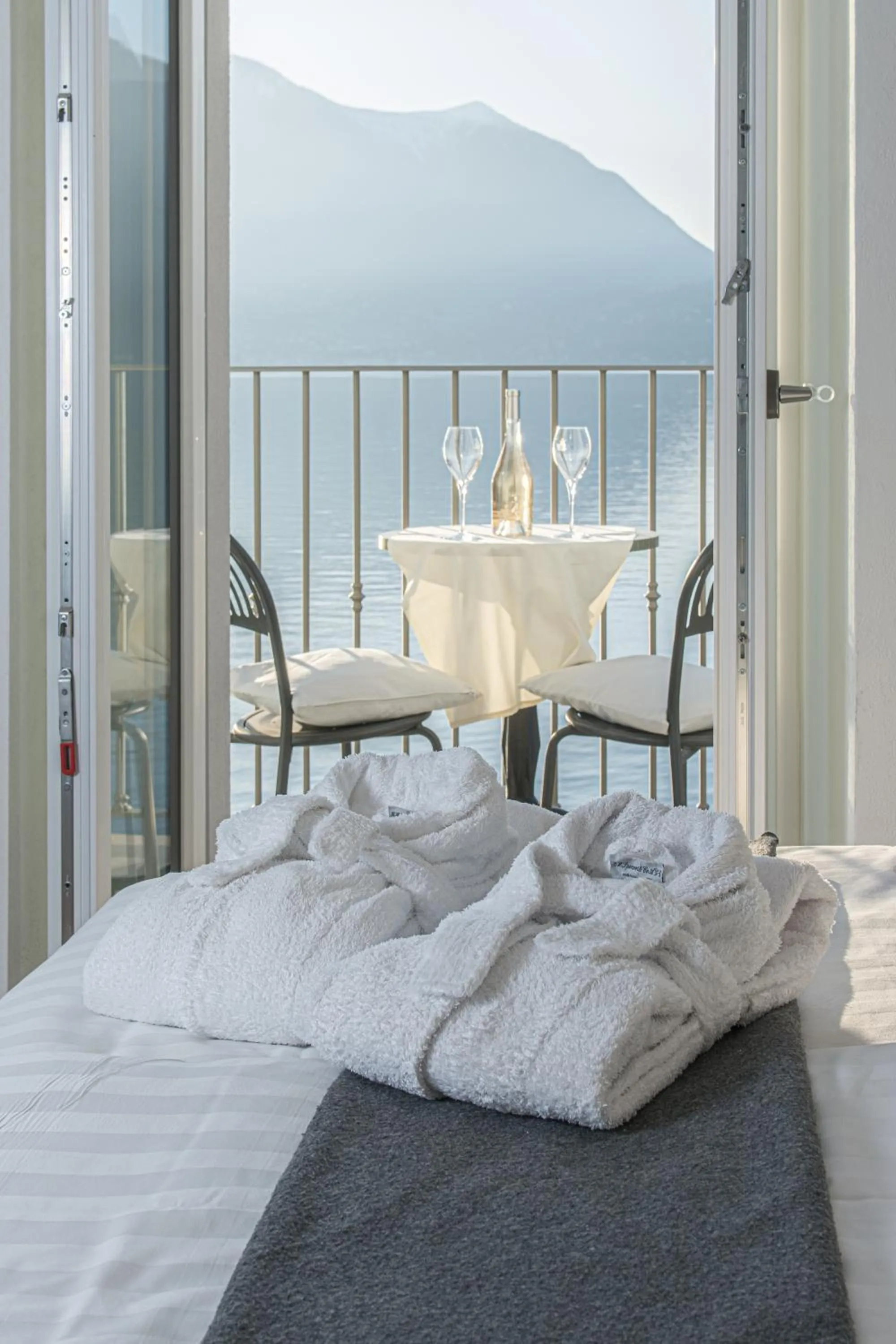 Balcony/Terrace, Bed in Villa Rêverie - Boutique Hotel