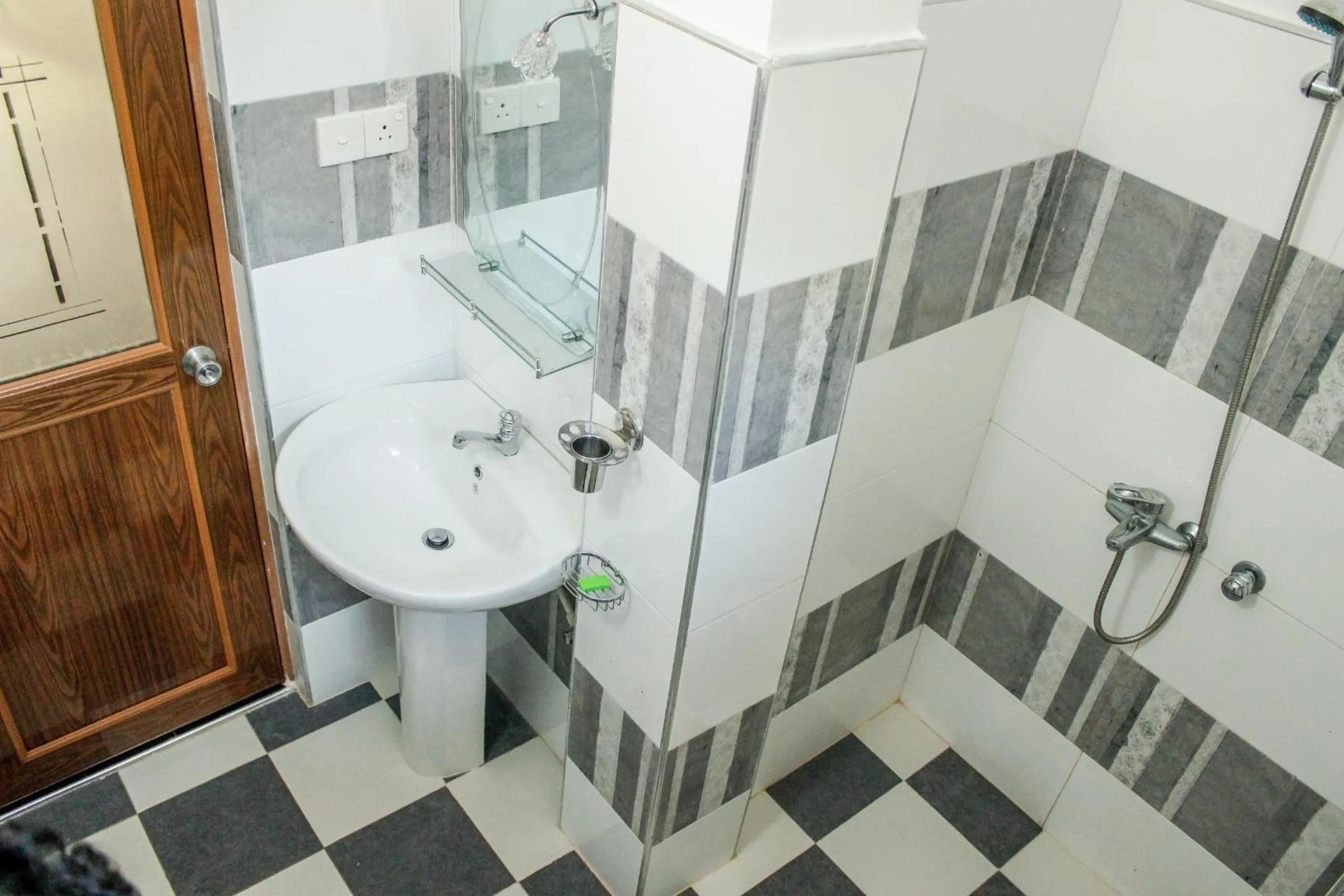 Bathroom in Orchid Rest