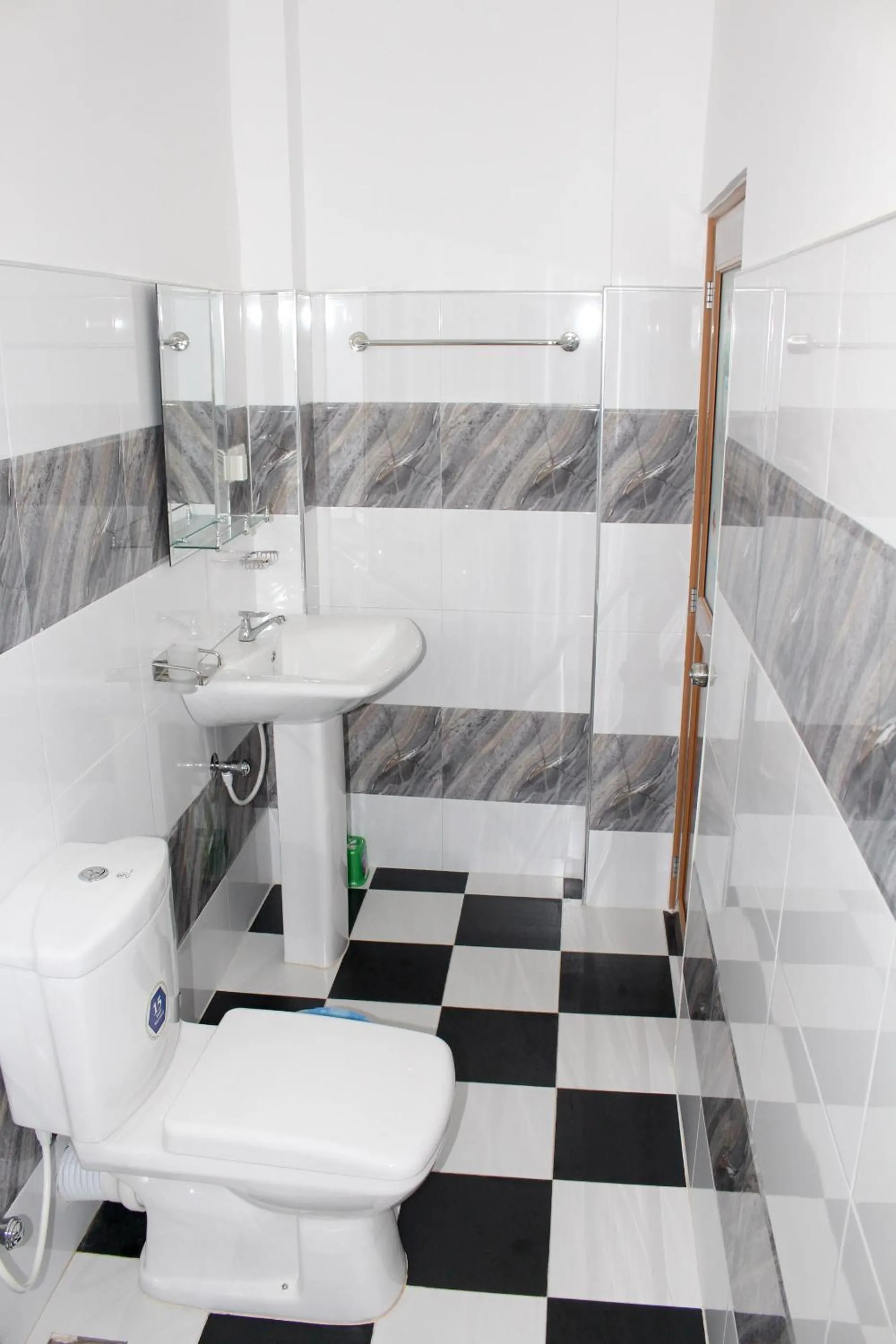 Bathroom in Orchid Rest