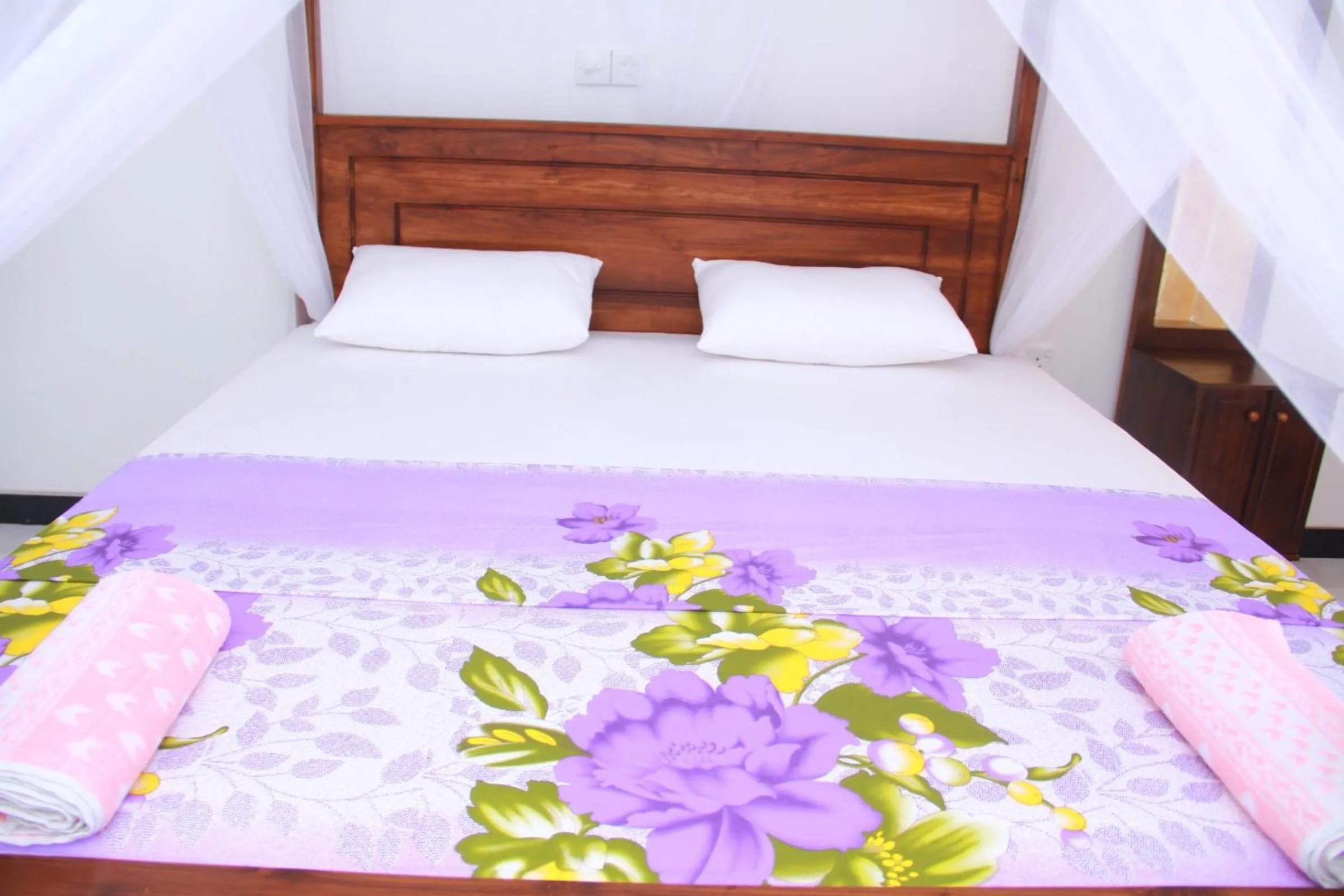Bed in Orchid Rest