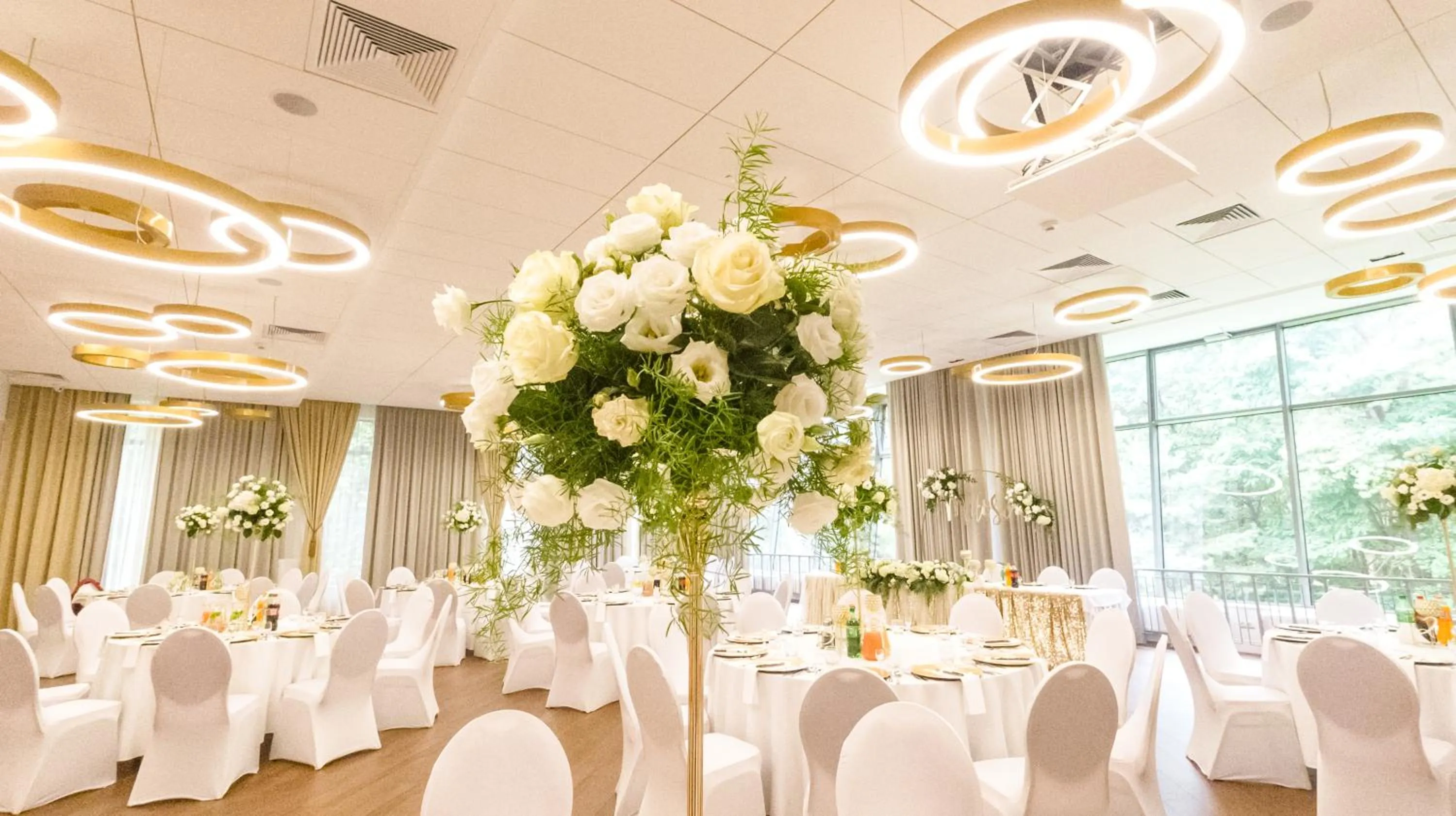 wedding in Hotel Echo