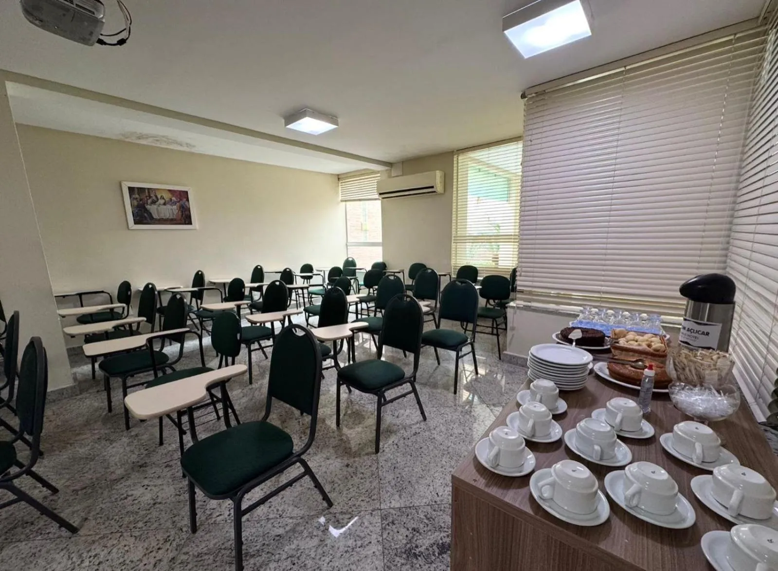 TV and multimedia in Domus Hotel Cidade Nobre - Ipatinga