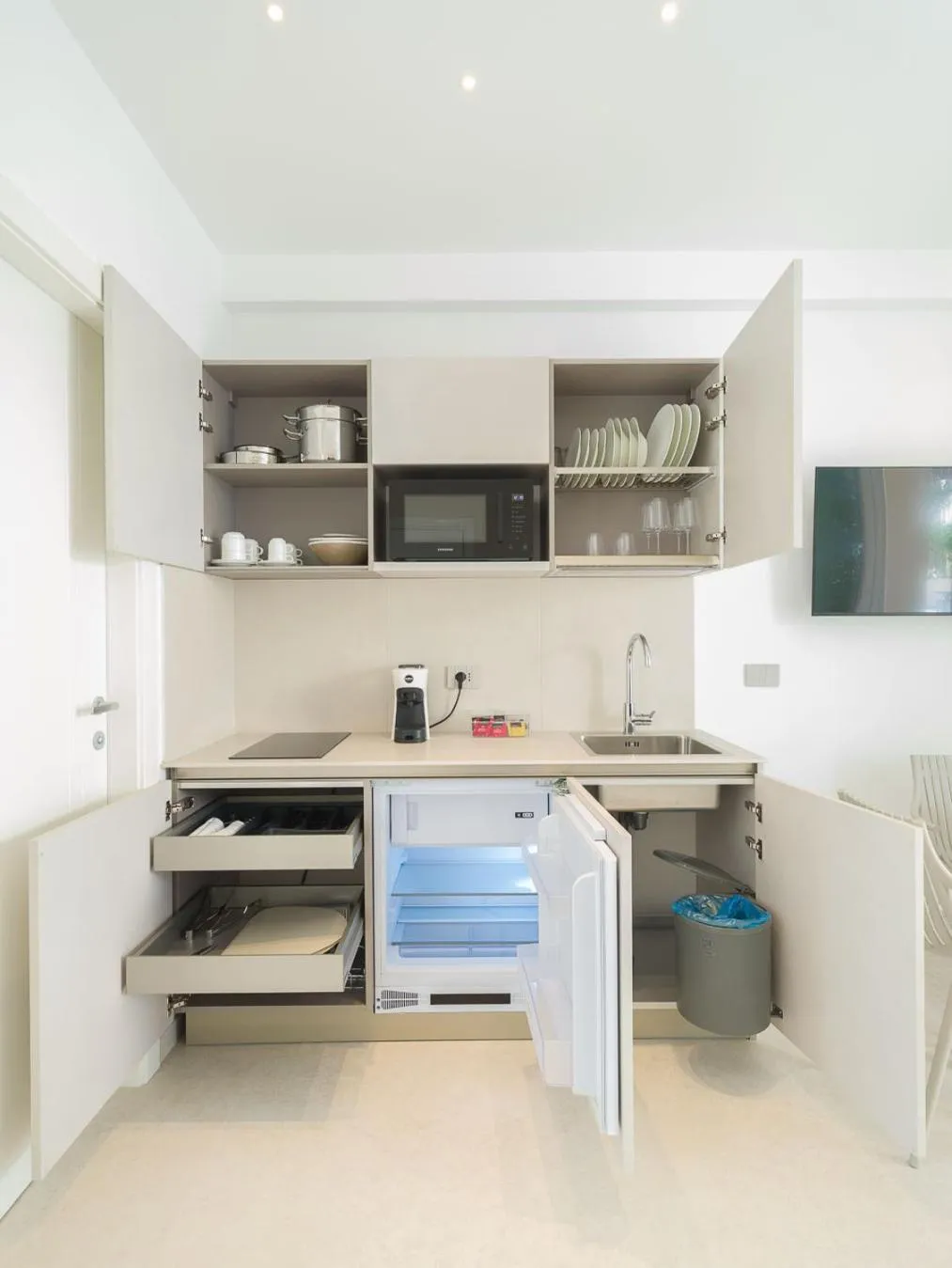 Kitchen or kitchenette in San Vito Resort & Spa