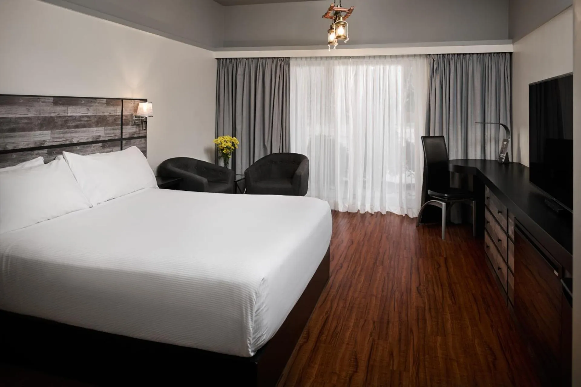 Bed in Samuels Boutique Hotel