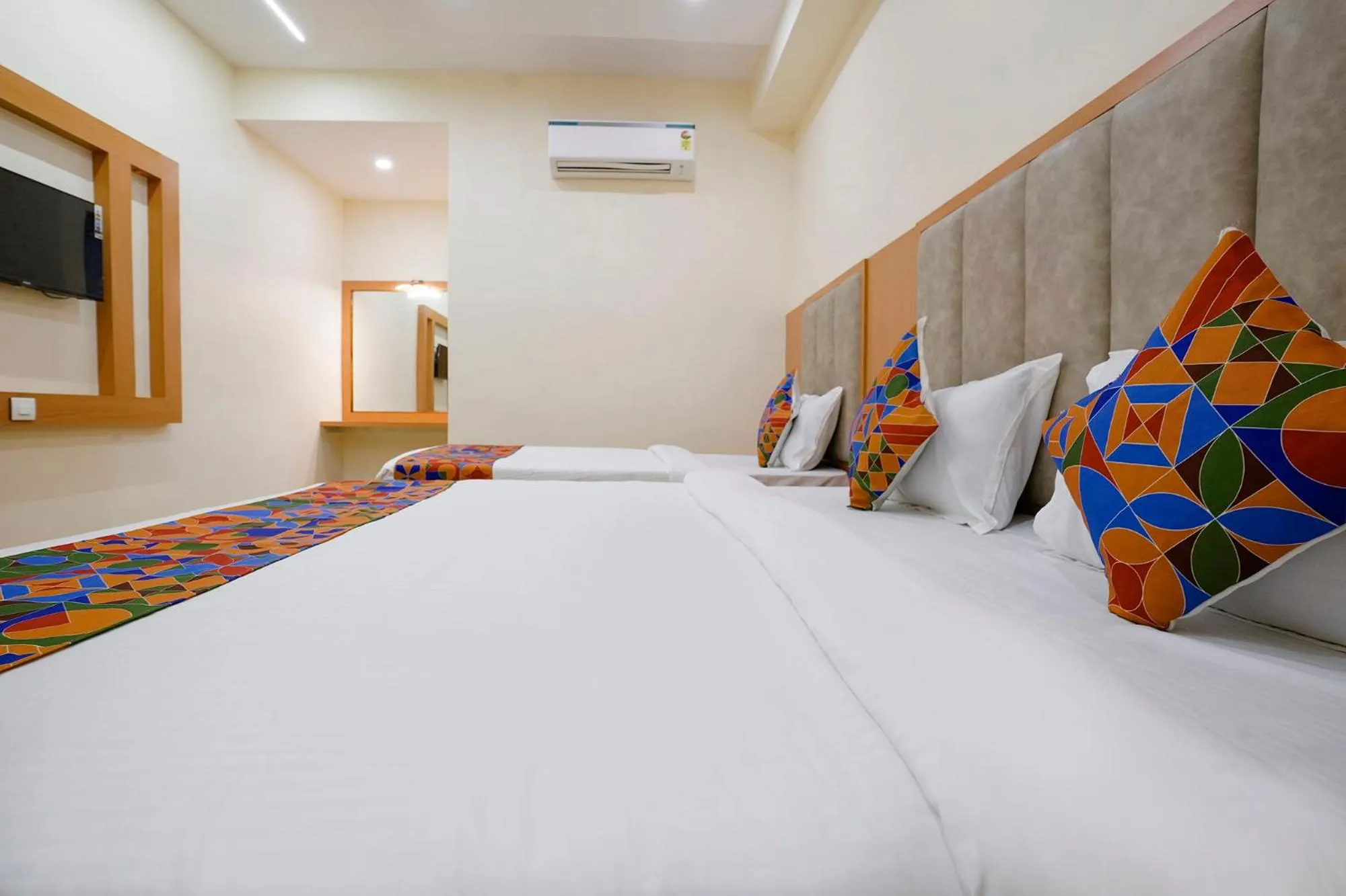 Bed in FabHotel 7 Square - Nr BKC