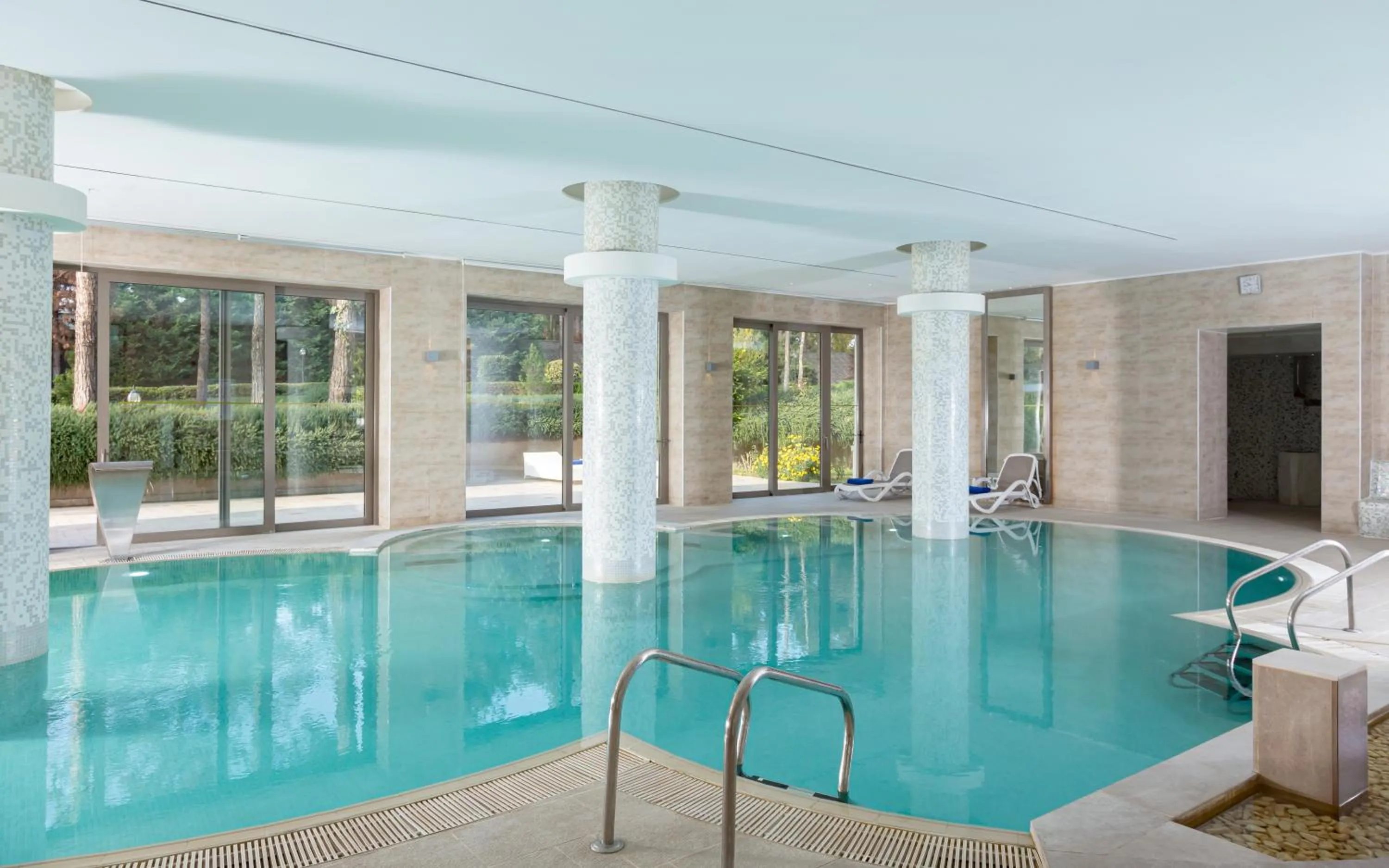 Swimming pool in Garabagh Resort & Spa Naftalan