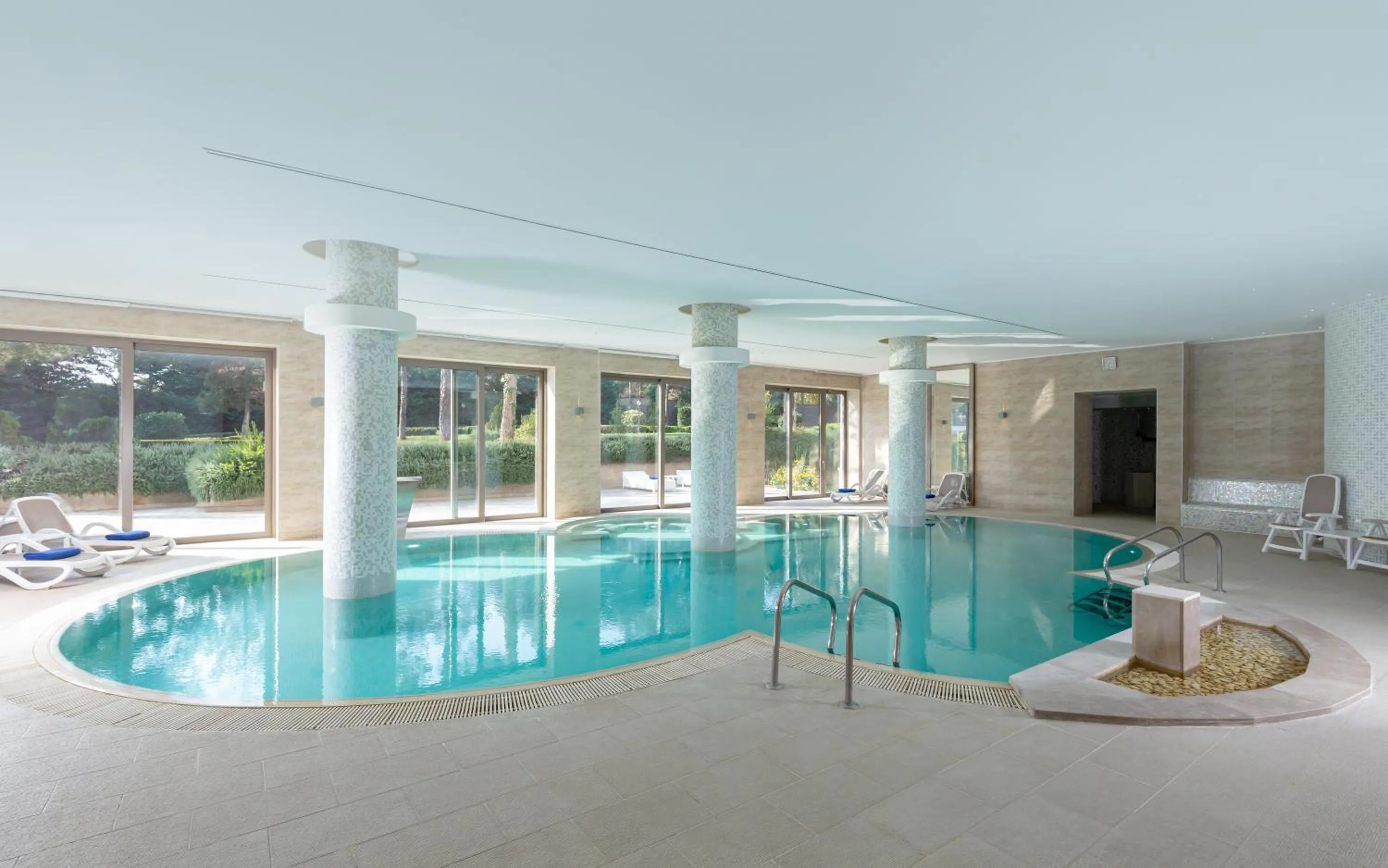 Swimming pool in Garabagh Resort & Spa Naftalan