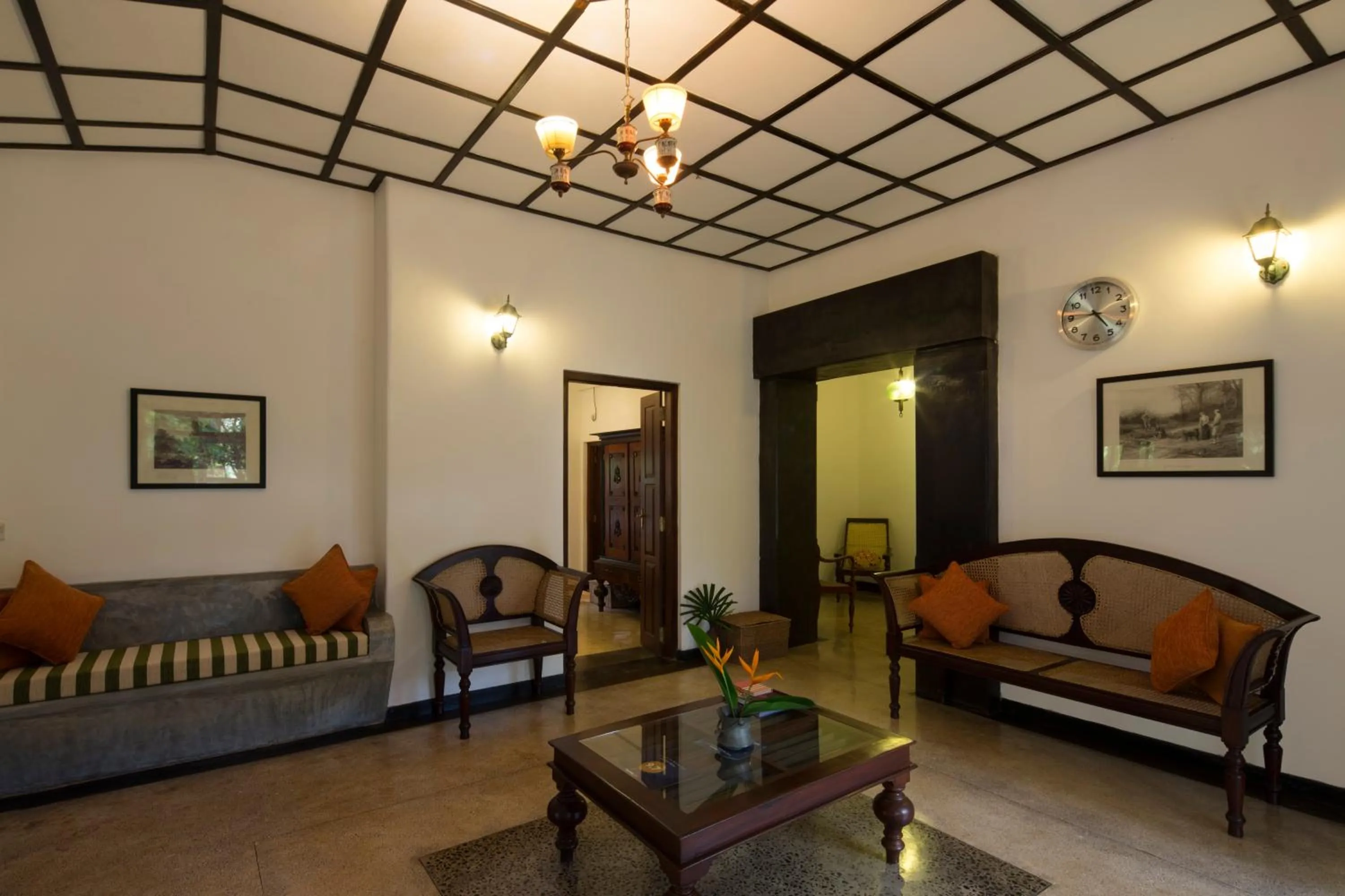 Living room in Bilin Tree House