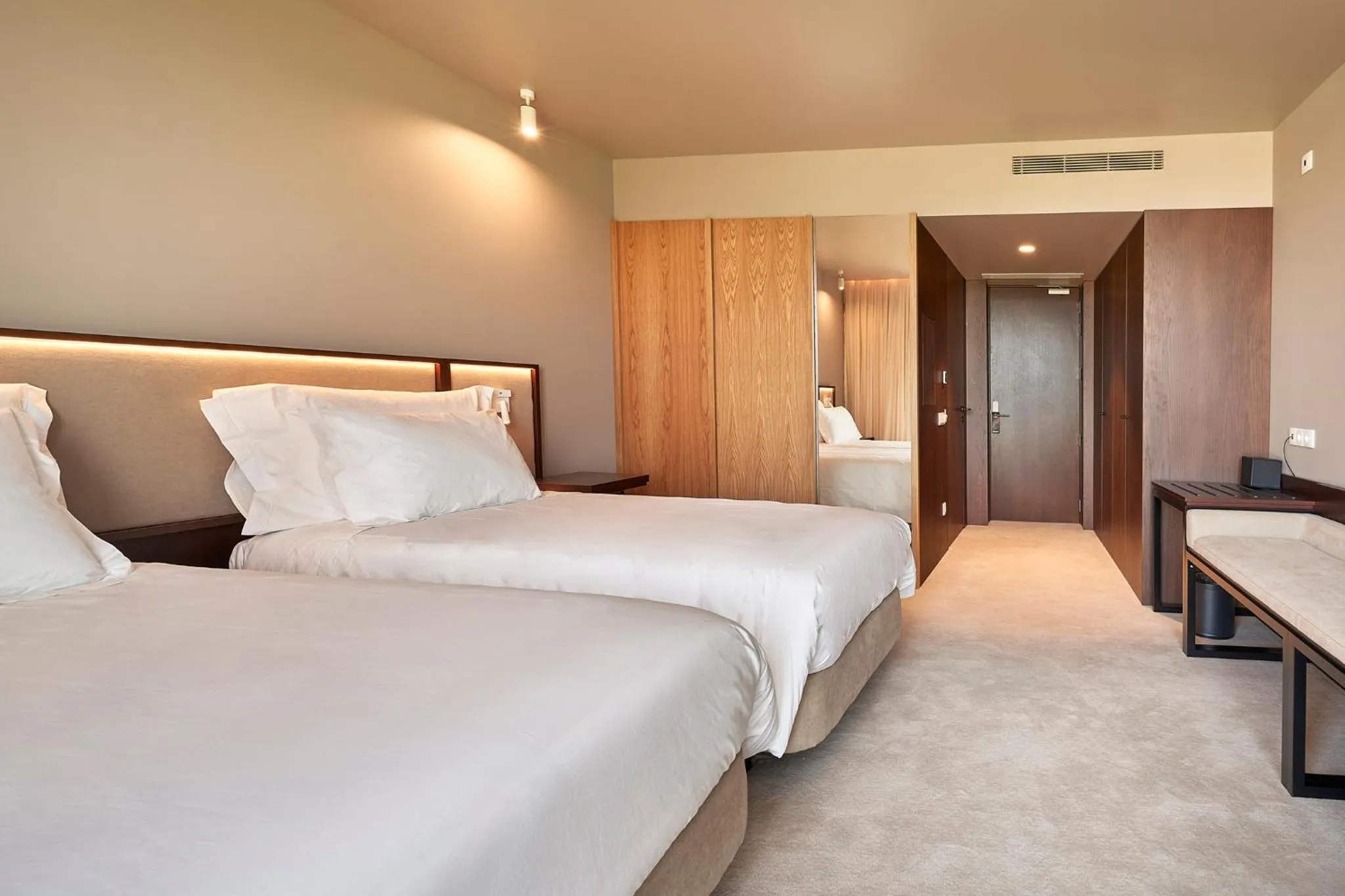 Bedroom, Bed in The Vinea Collection Hotel by Piamonte Hotels