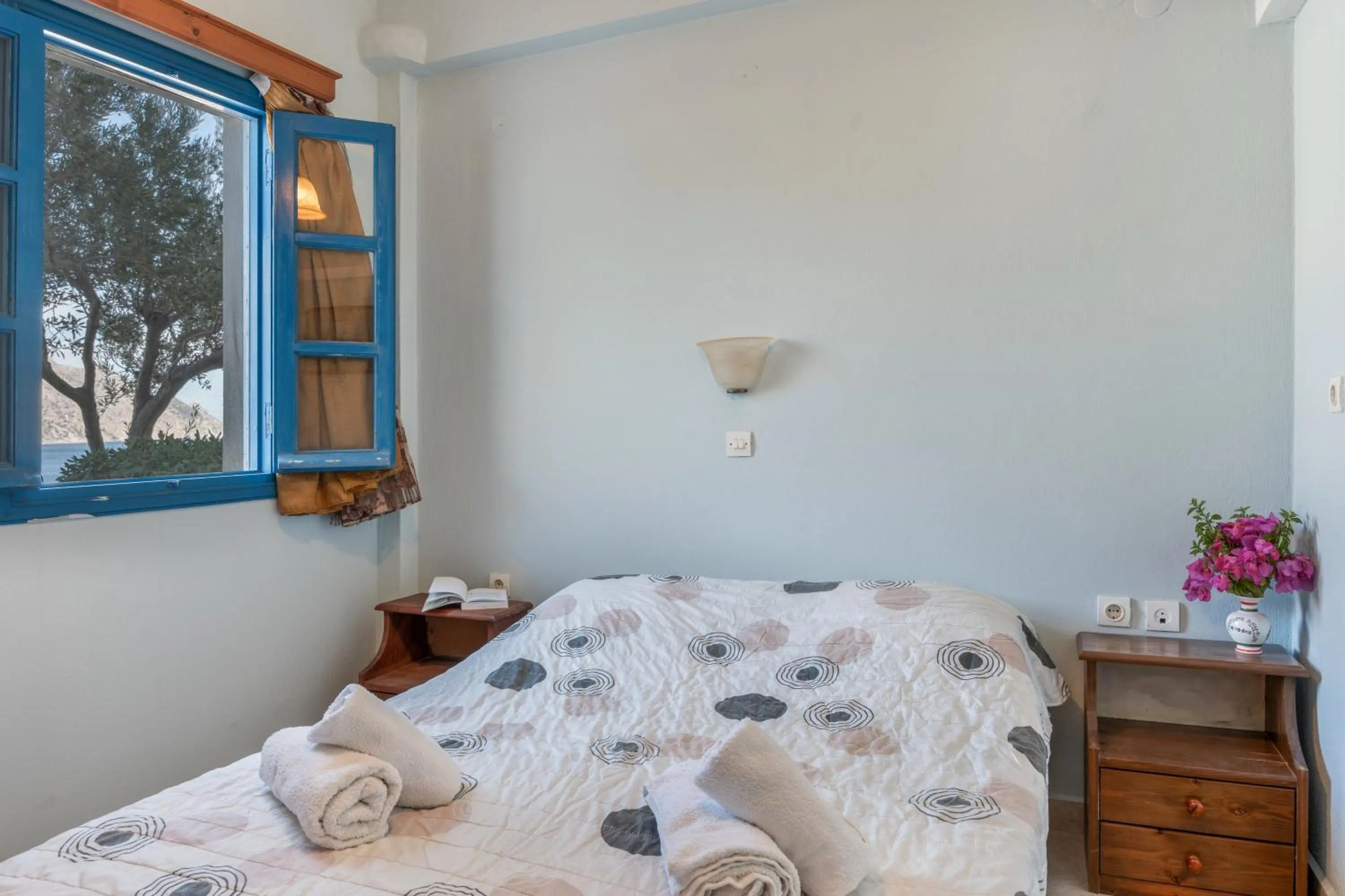 Bed in Hotel Glaros Karpathos