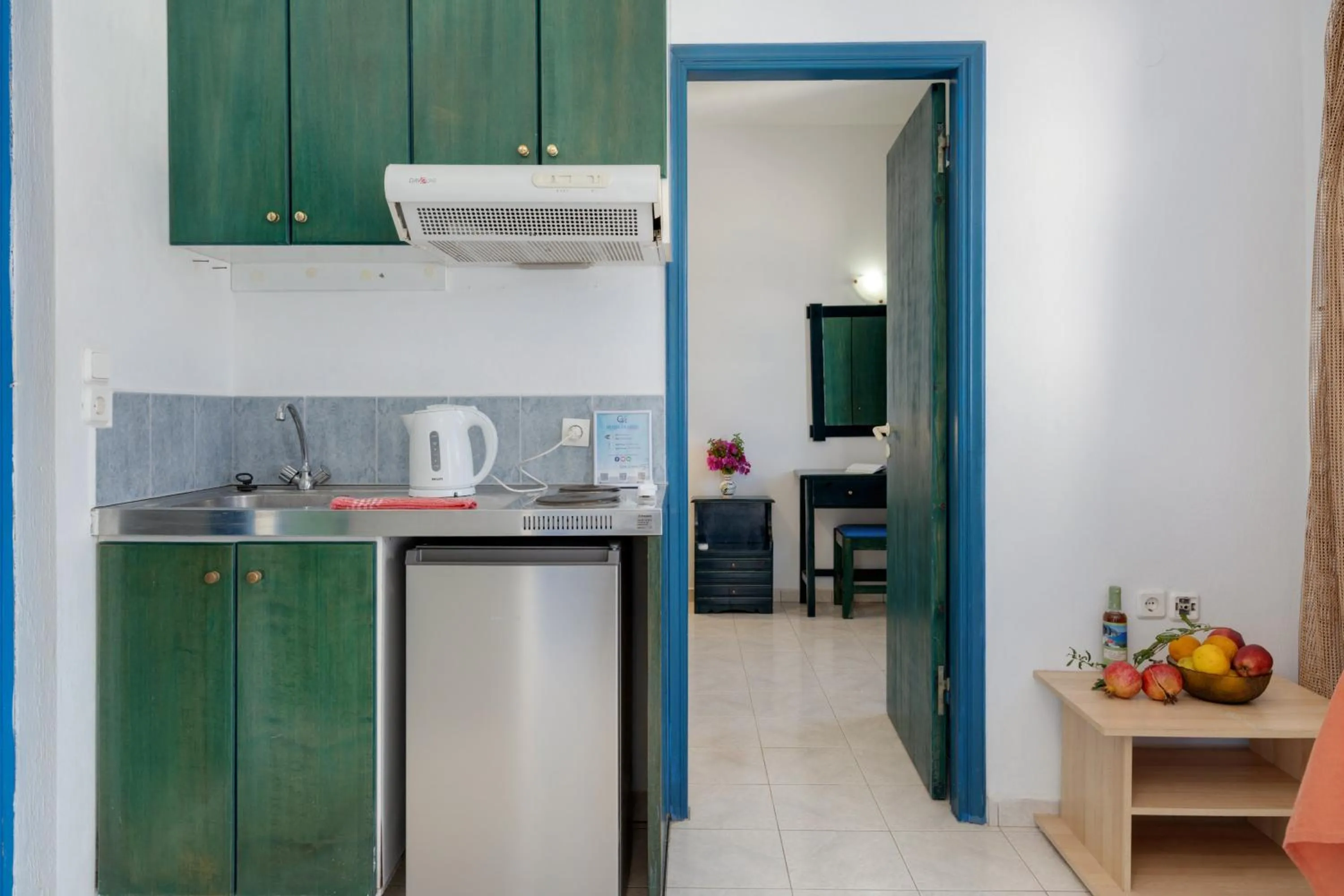Kitchen or kitchenette in Hotel Glaros Karpathos