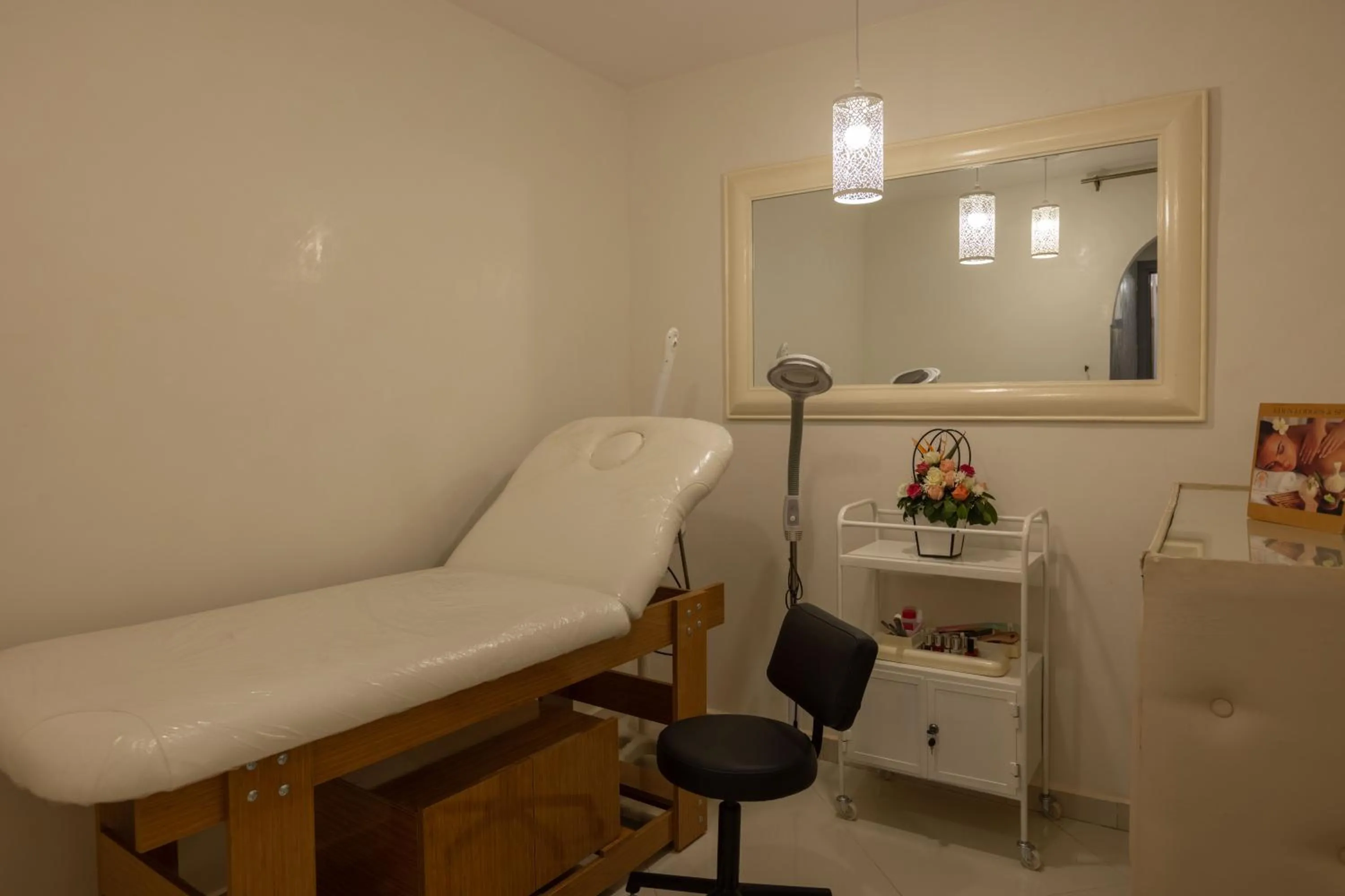 Massage in Eden Lodges & SPA-Boutique Hôtel de Luxe