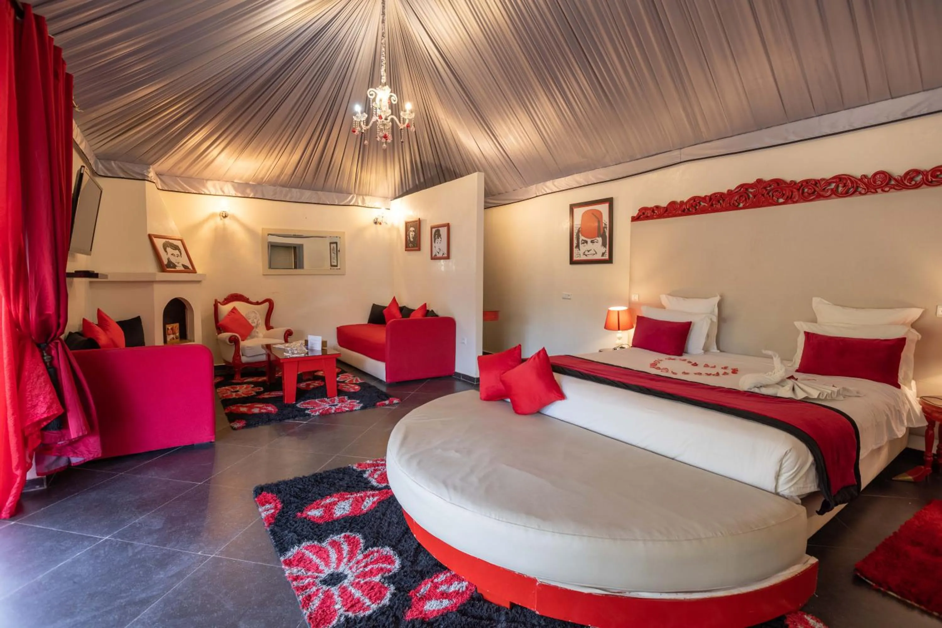 Bed in Eden Lodges & SPA-Boutique Hôtel de Luxe