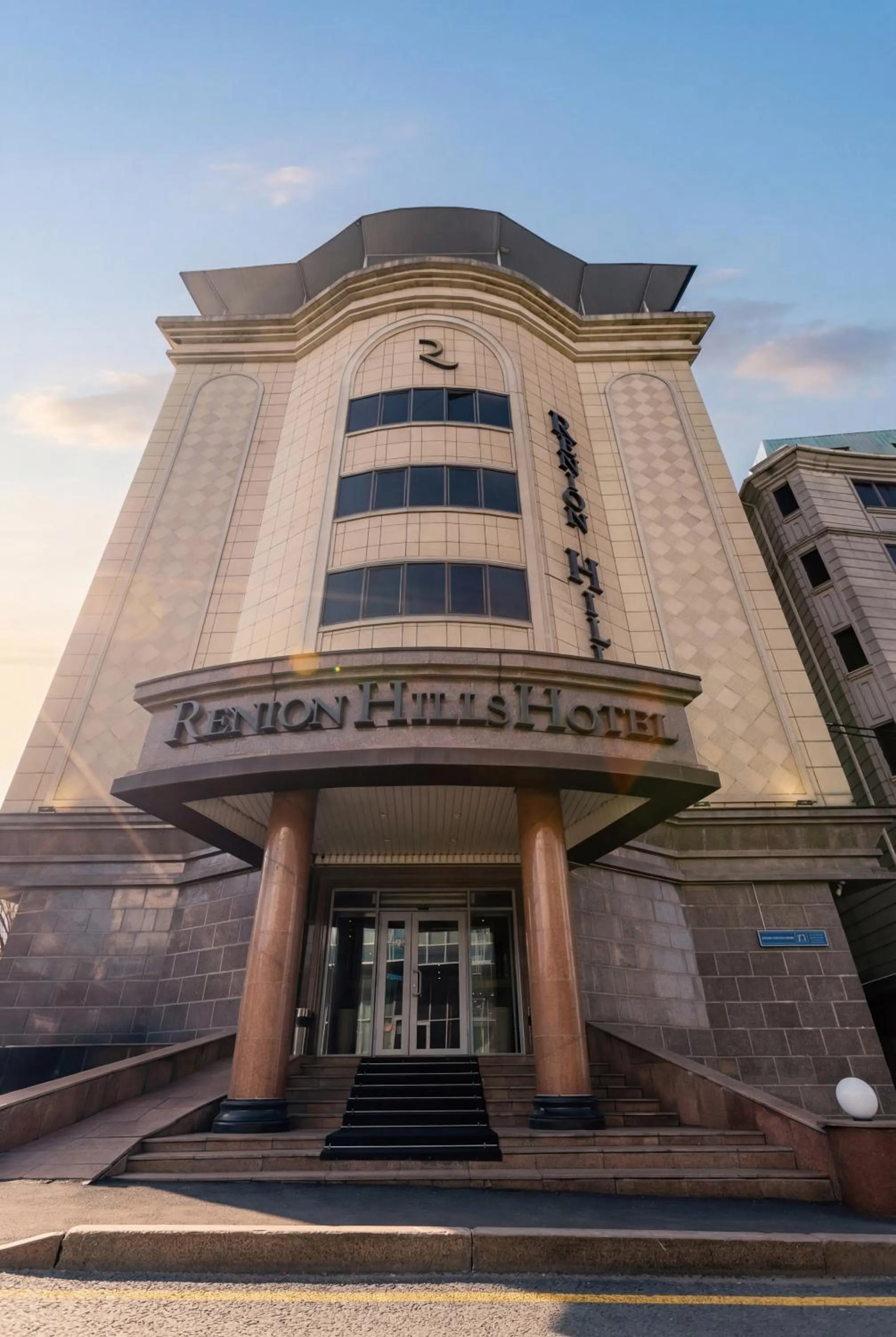 Property building in Renion Hills Hotel