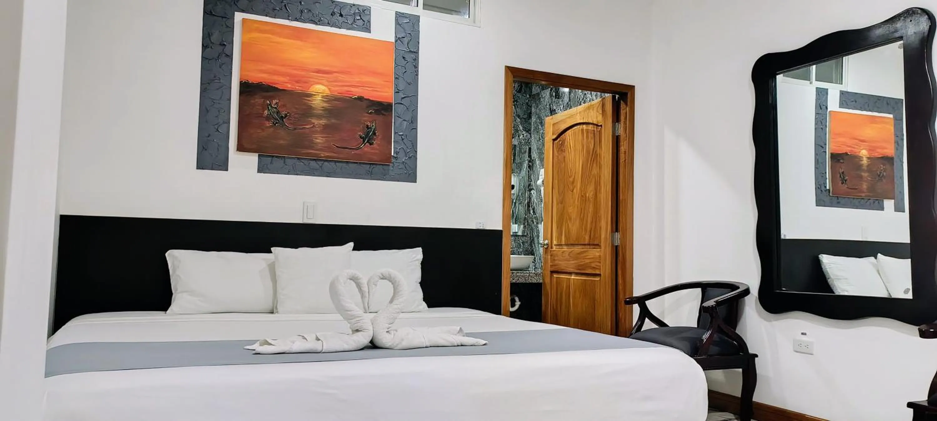 Bed in Patty House Galapagos