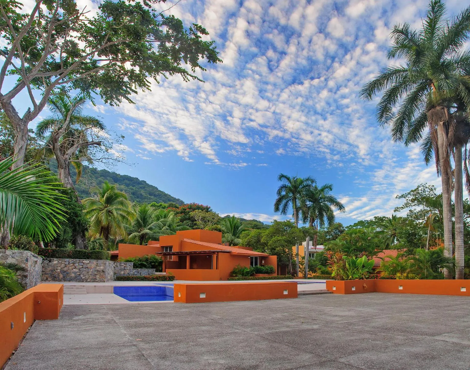 Patio in Hotel Ixzi Plus