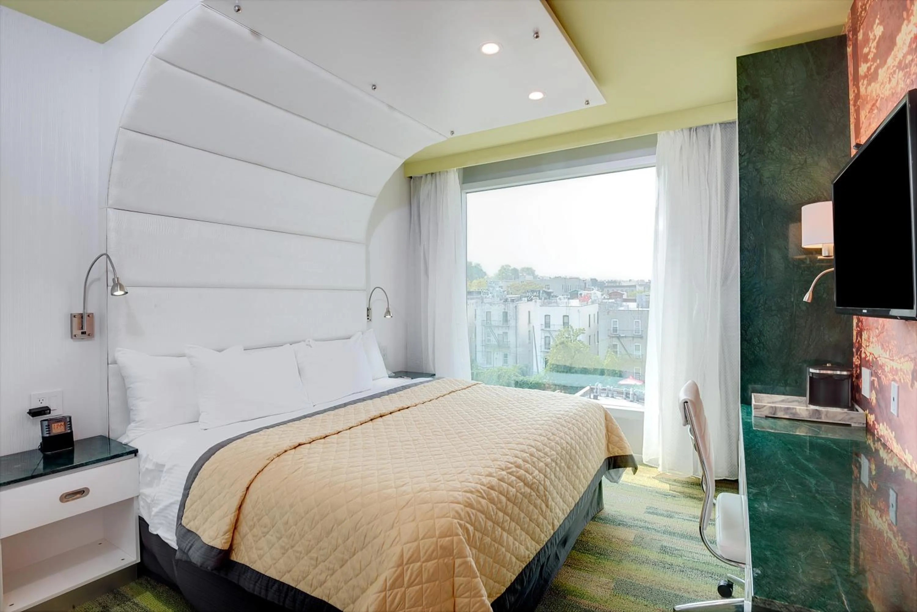 Photo of the whole room, Bed in Wyndham Garden Brooklyn Sunset Park