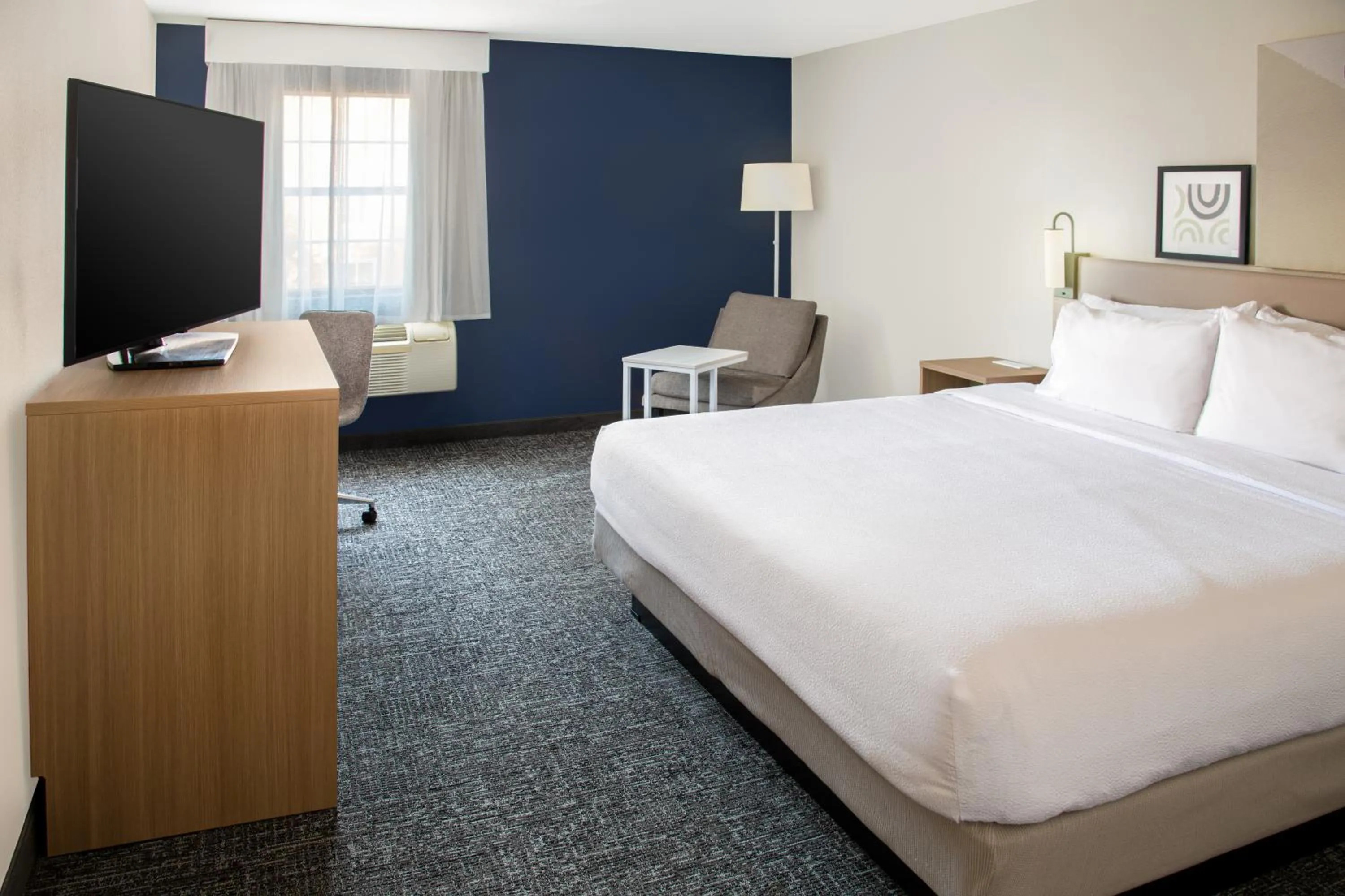 Bedroom, Bed in Spark by Hilton St Robert Fort Leonard Wood