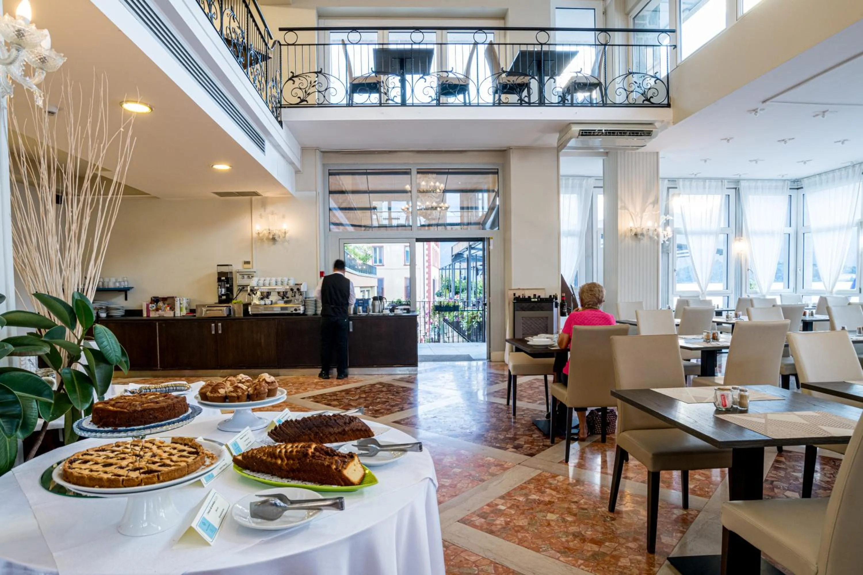 Restaurant/places to eat in Hotel Bazzoni