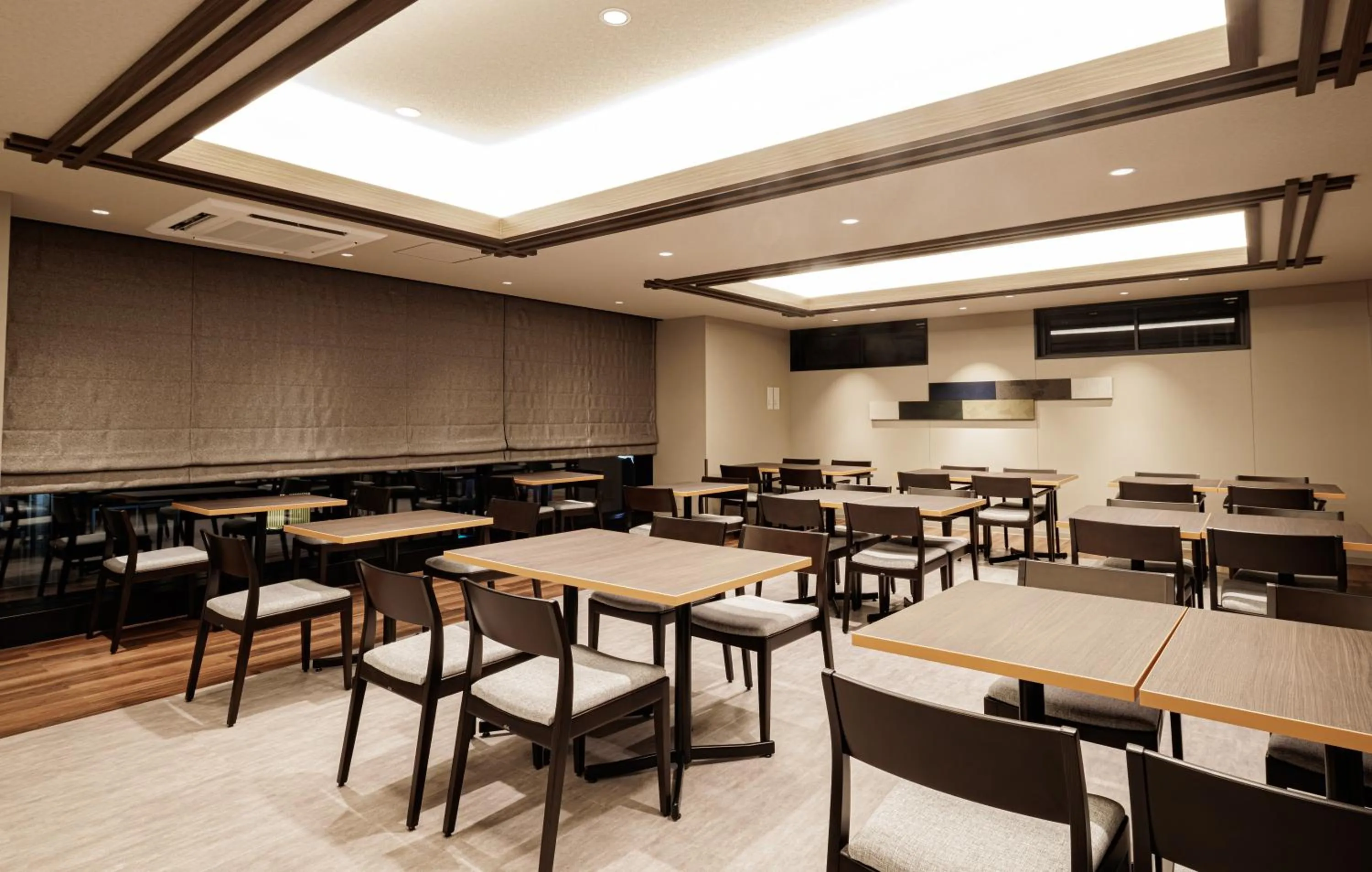 Lounge or bar in HOTEL AMANEK HidaTakayama