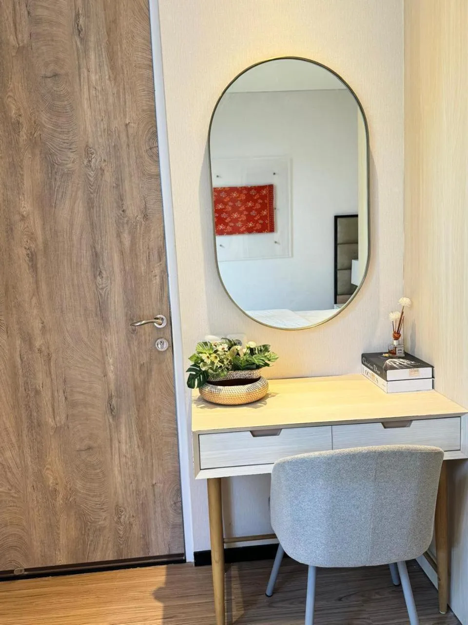 wardrobe in D'Kamboja Villa Nusa Dua