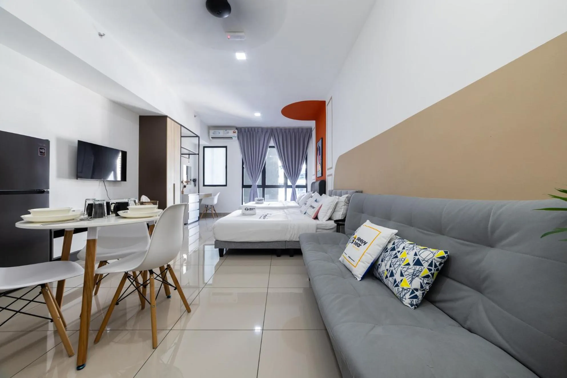 Bed in Alinea Suites Shah Alam by Sleepy Bear